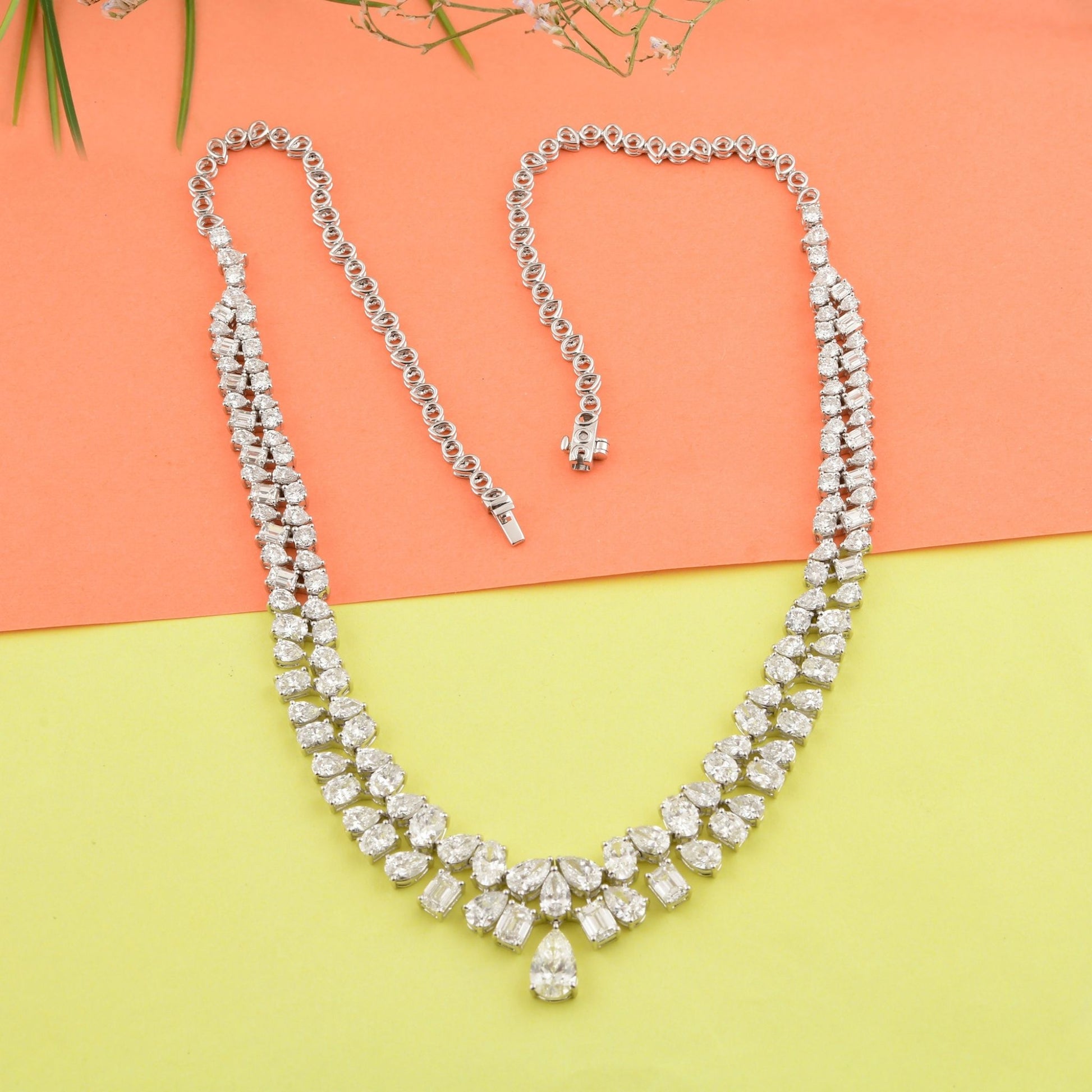 20.07 Carat Classic Fine Gold Teardrop Double Row Natural Diamond Wedding Necklace