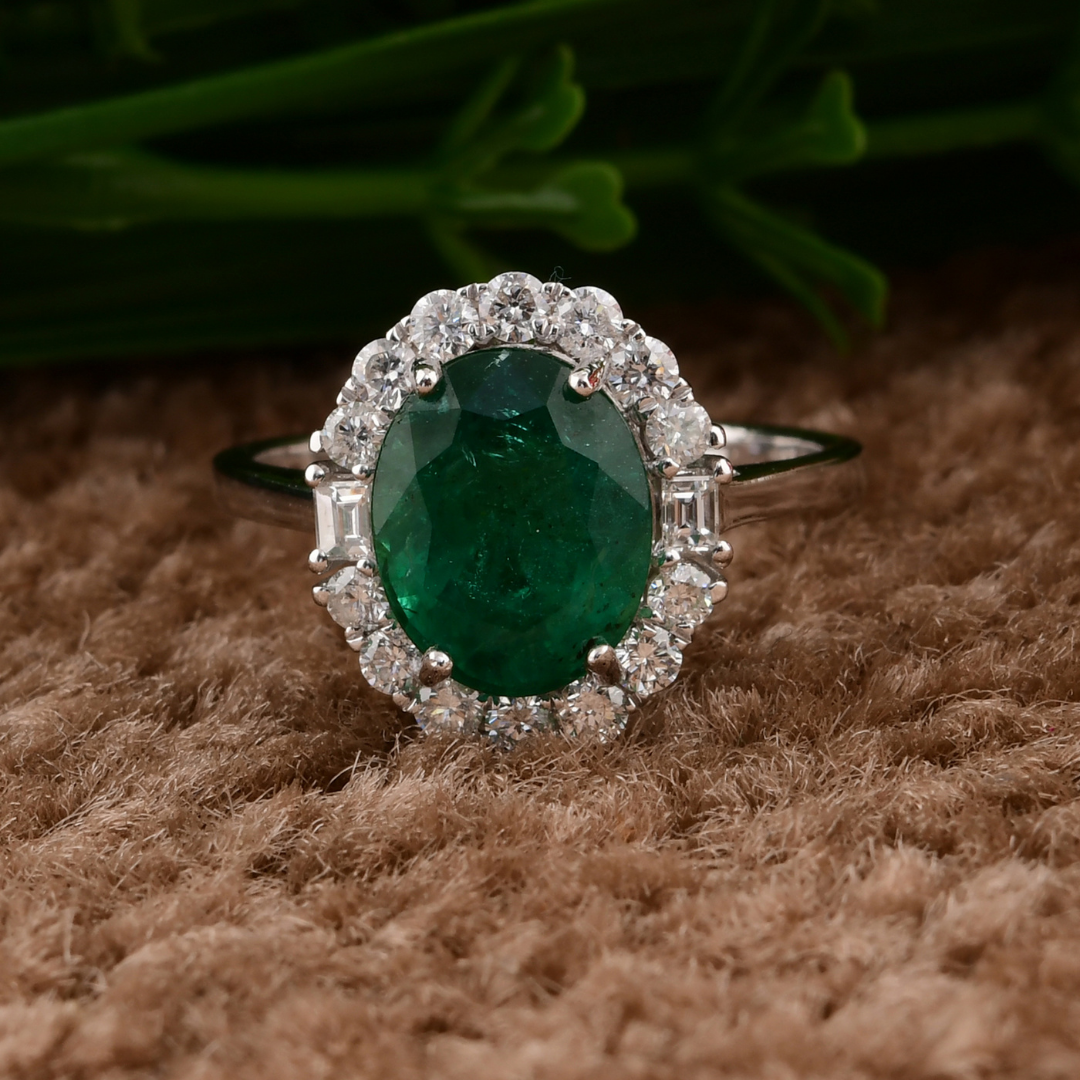 2.8 Carat Zambian Emerald Natural Diamond Halo Cluster Gold Ring
