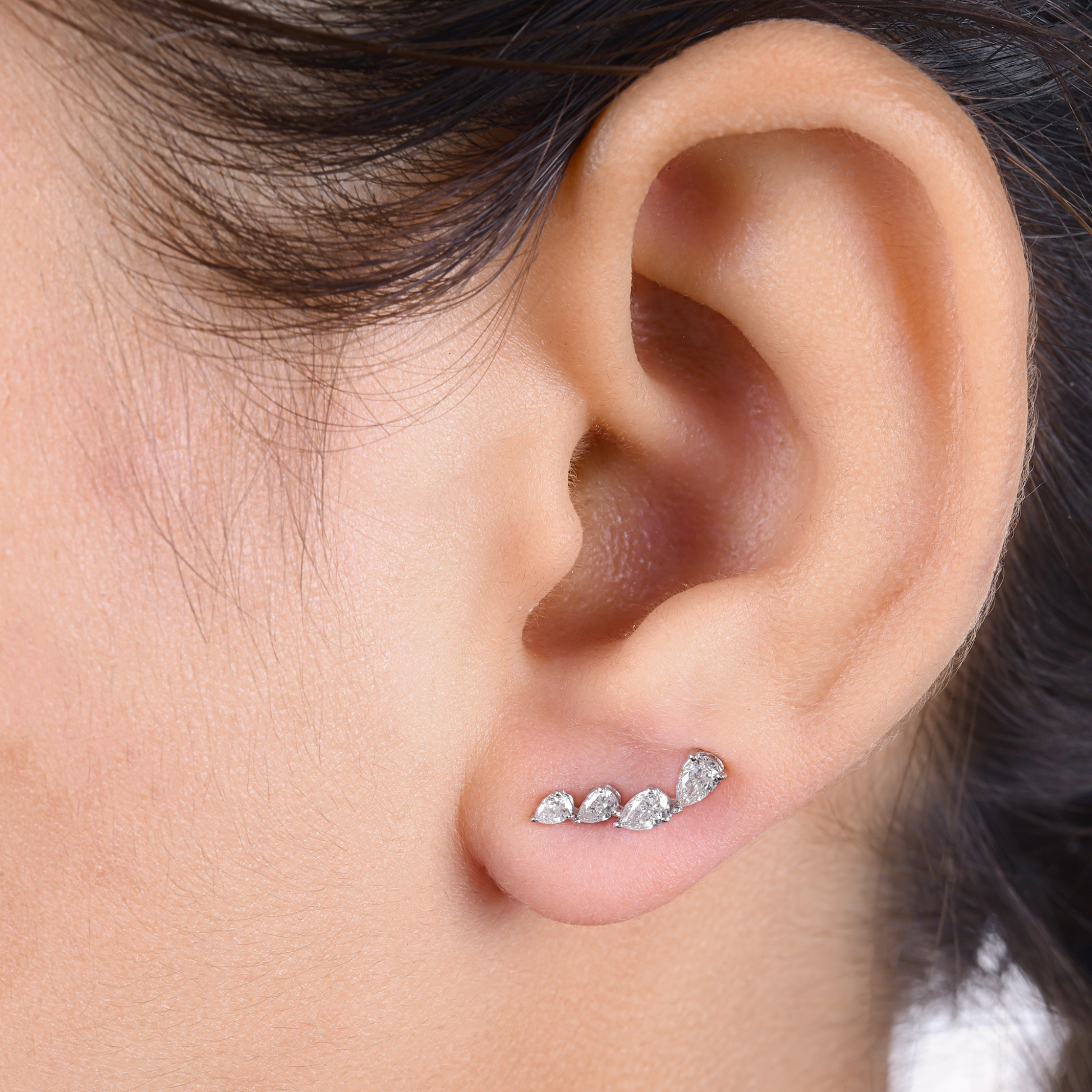 SI Clarity HI Color Pear Cut Natural Diamond Fine Gold Stud Earrings