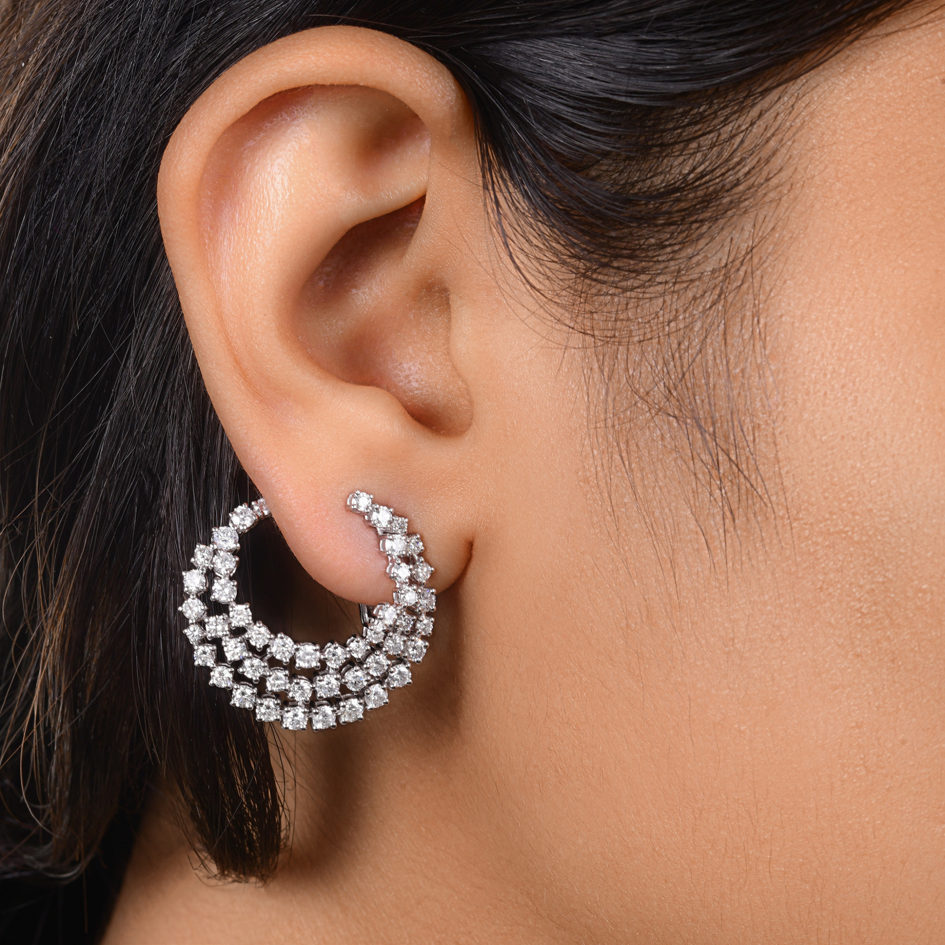 Cluster Fine Gold Triple Row 4.1 Ct Natural Diamond Clip On Spiral Hoop Earrings