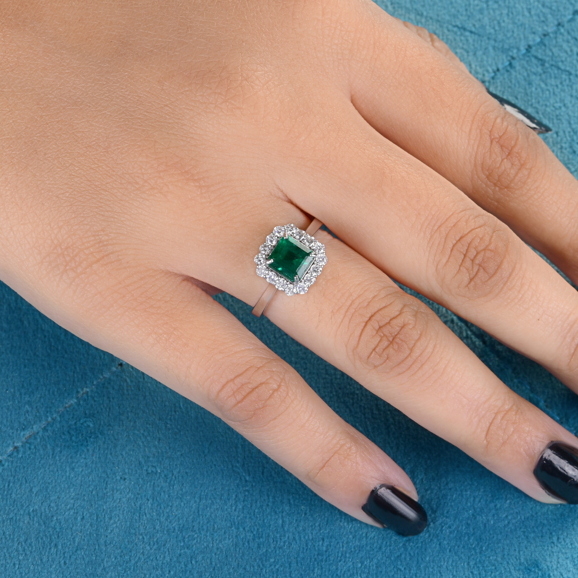 1.87 Tcw Square Zambian Emerald Halo Ring HI/SI Round Diamond in Fine Gold