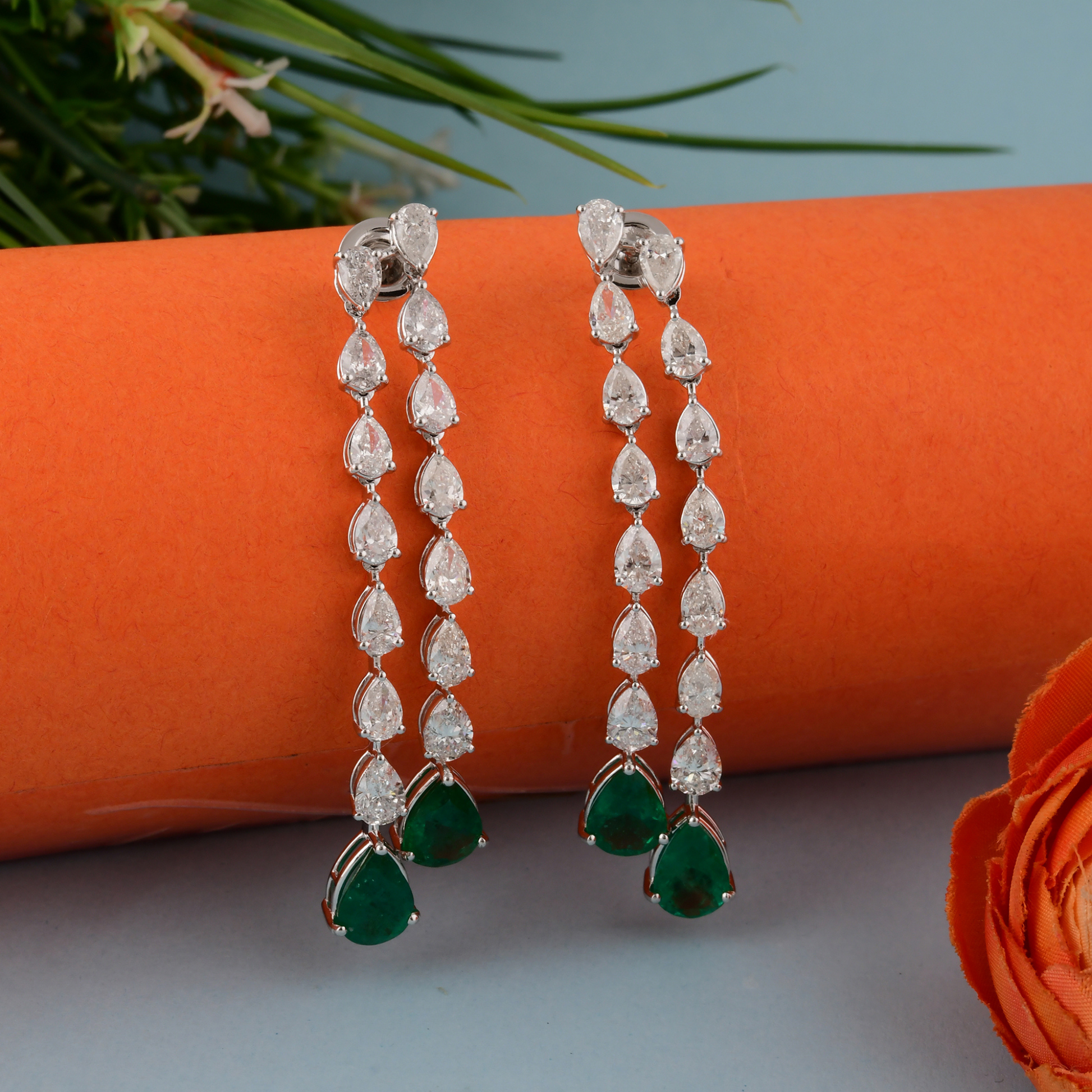 Statement Zambian Emerald Natural H/SI Diamond Gold Dangle Earrings