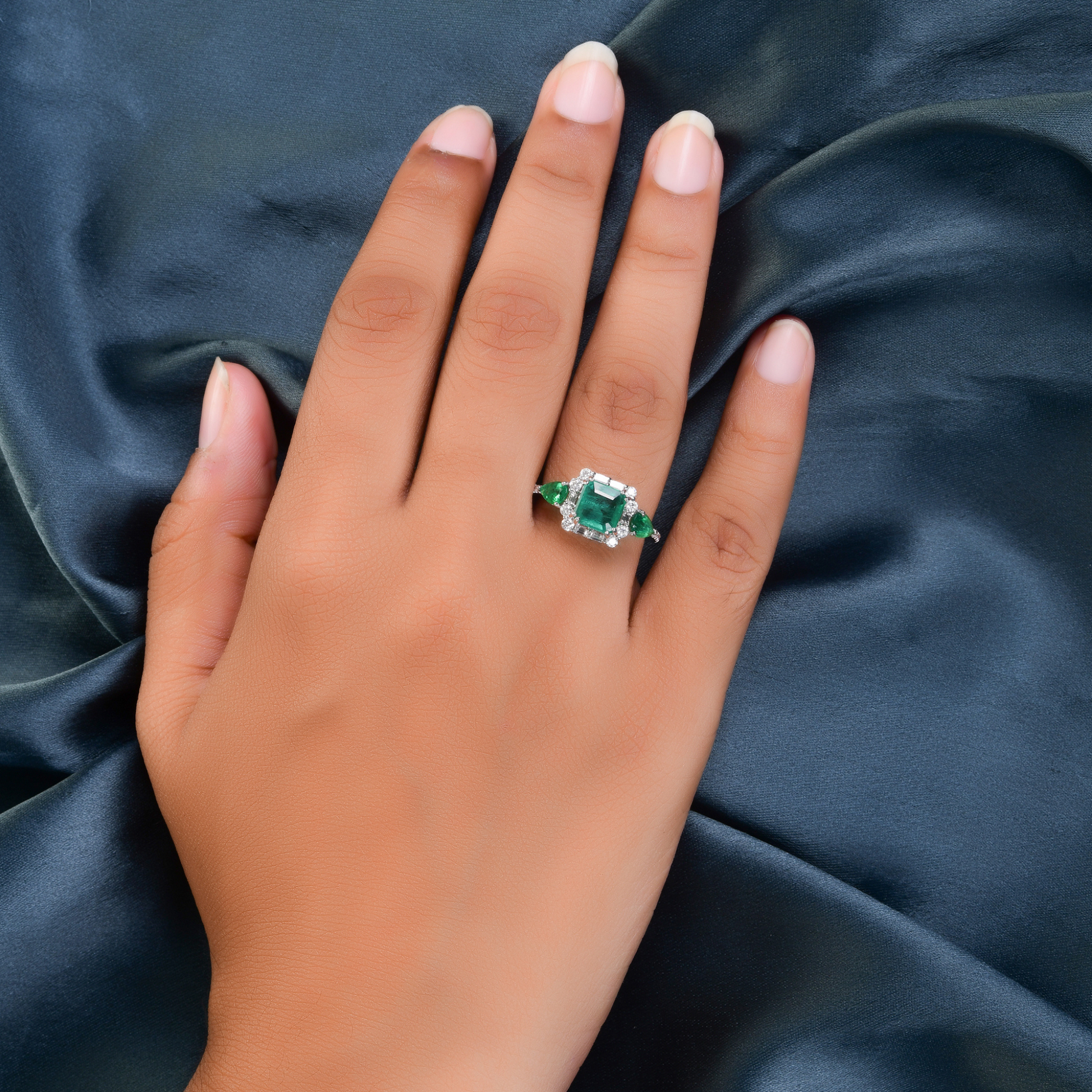 Real Gold 2.50Ct Zambian Emerald Engagement Halo Ring With Diamond Accents