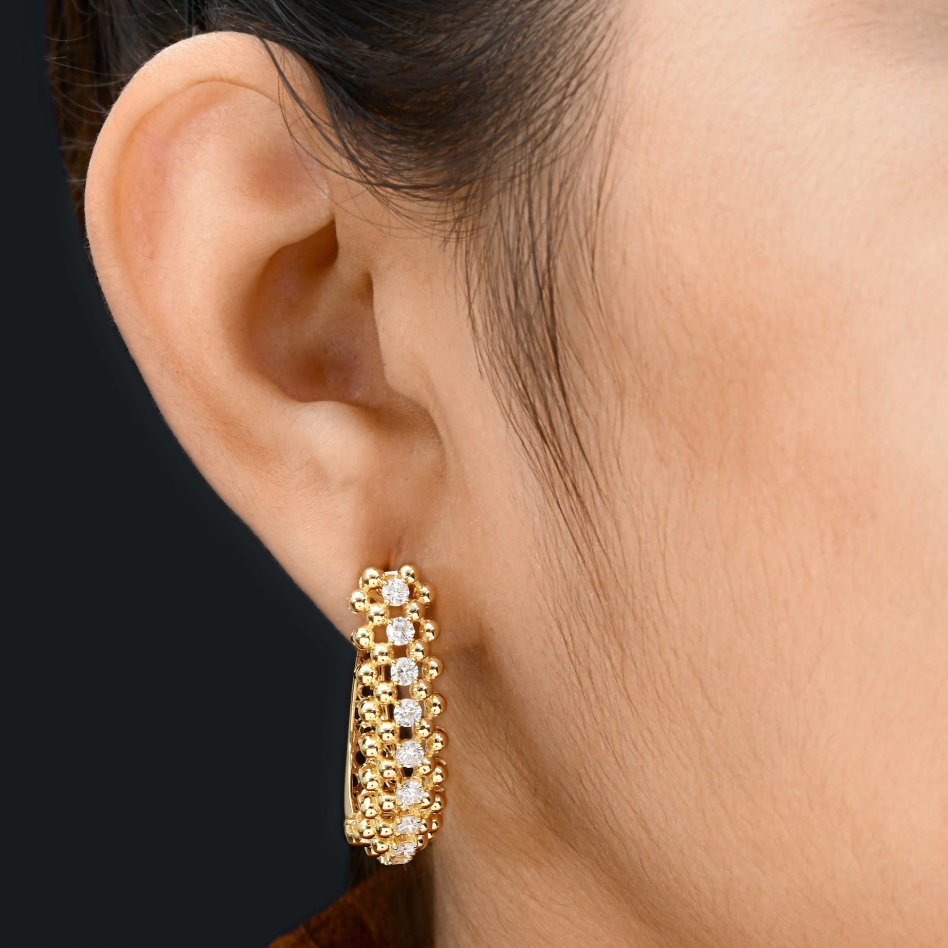 Natural SI/H Round Diamond Beaded Fine Gold Hoop Earrings