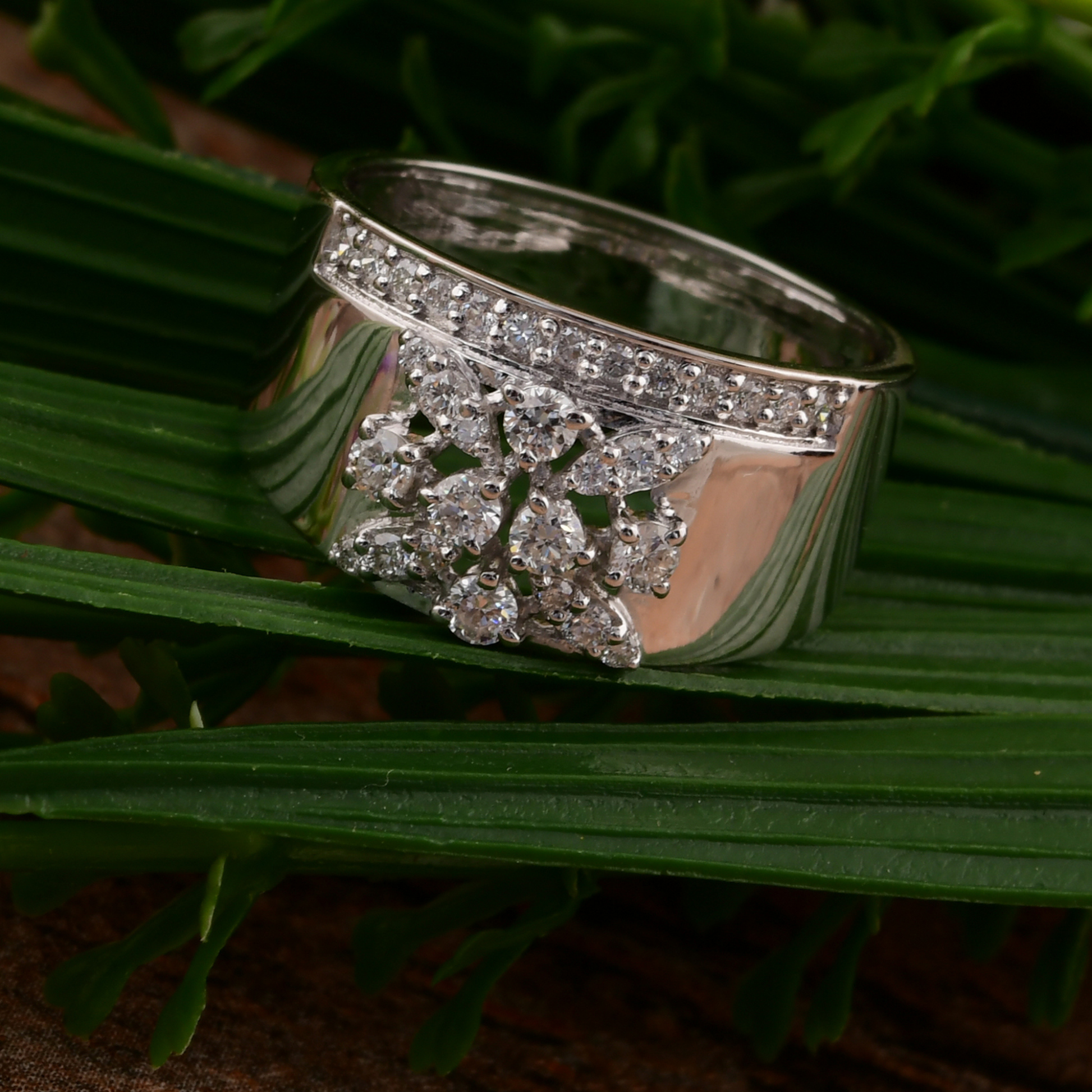 Handmade Fine Gold Delicate Round Brilliant Cut Diamond Band Ring