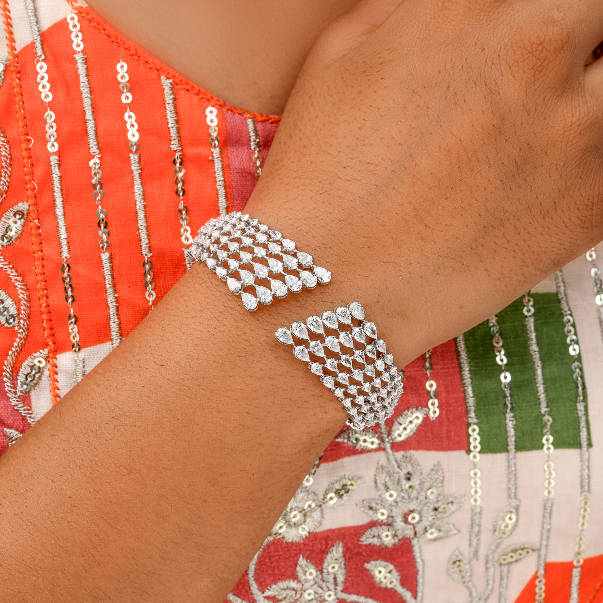 Statement Fine Gold Pear Cut 8.25 Carat Natural Diamond Wide Cuff Bracelet