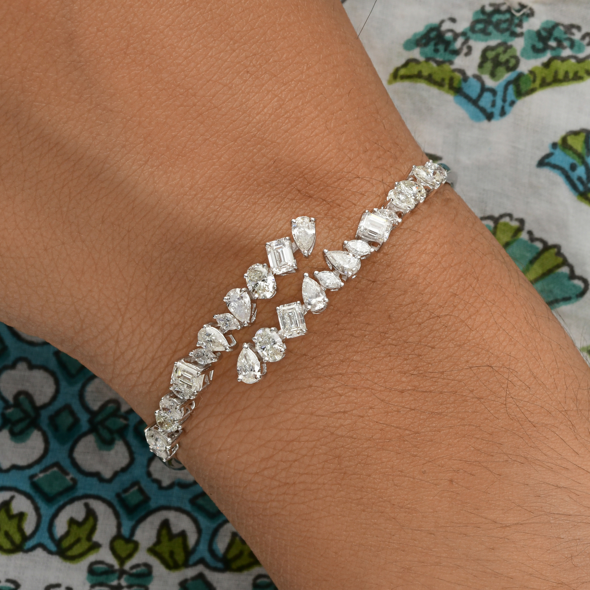 4.28 Carat Real SI/HI Multi Shape Diamond Bypass Cuff Bangle Bracelet