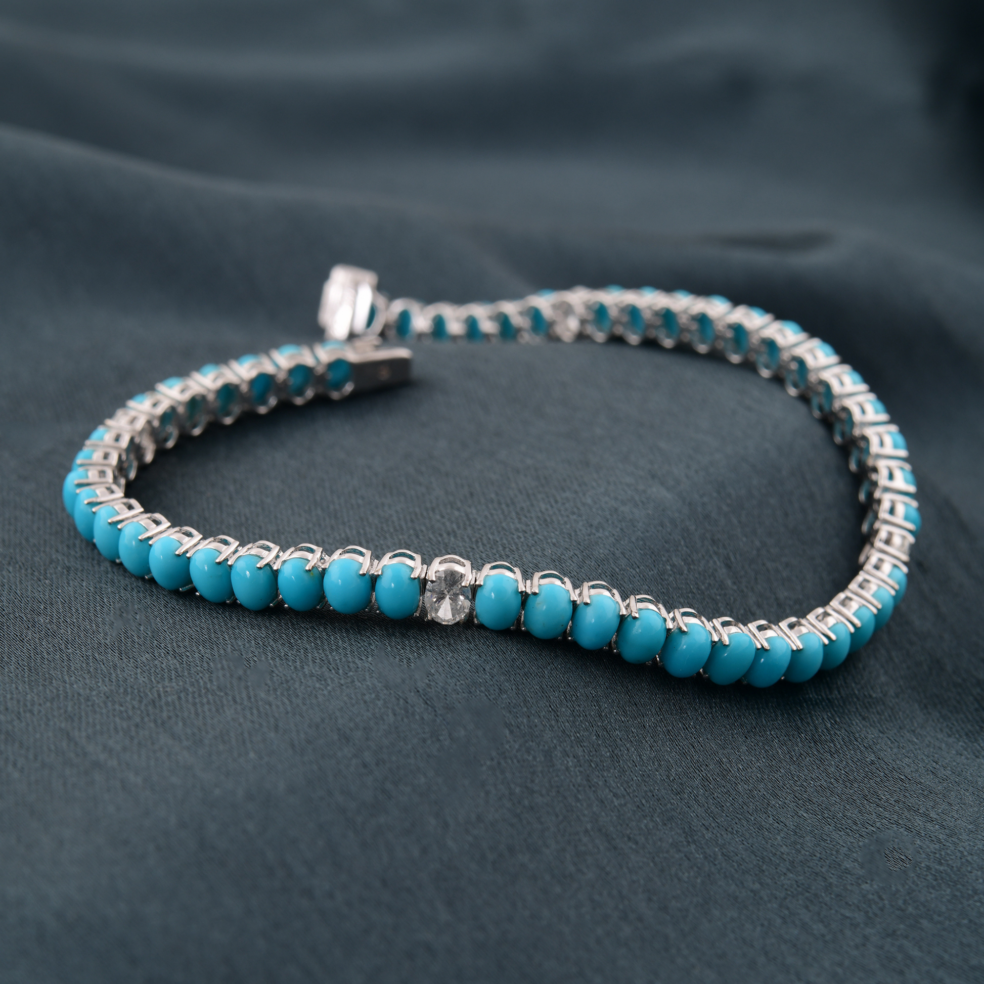 8.59 Tcw SI Clarity HI Color Natural Turquoise & Diamond Gold Tennis Bracelet