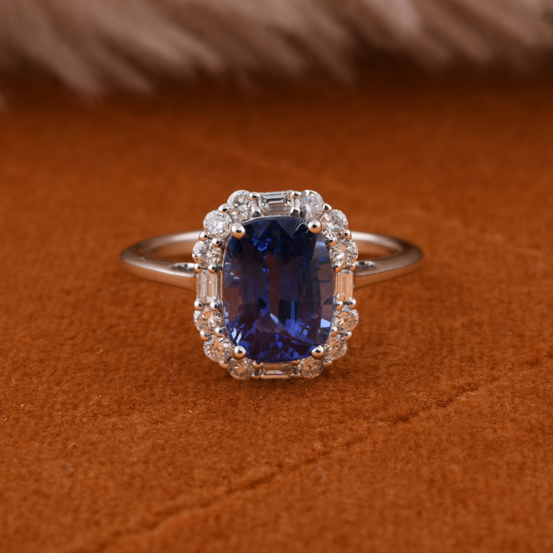 3.52 Tcw Blue Sapphire HI/SI Natural Diamond Ring in Fine Gold