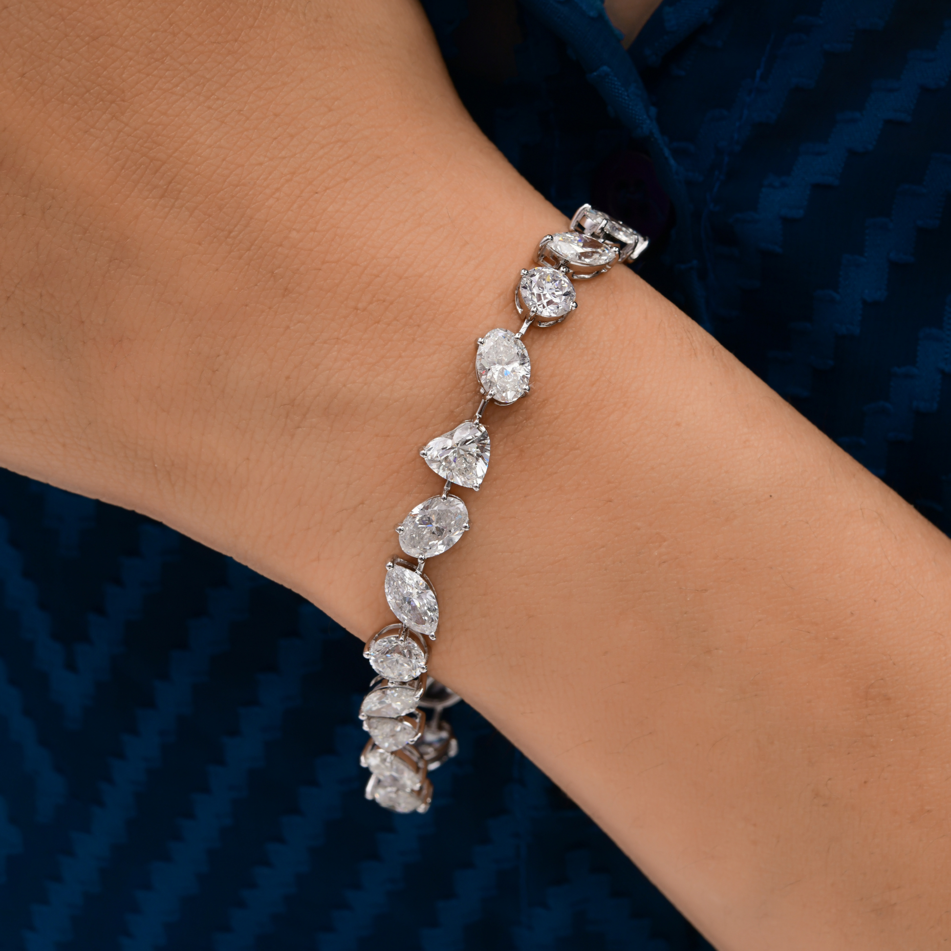 18.43 Carat Natural Diamond Certified Gold Tennis Bracelet Chain