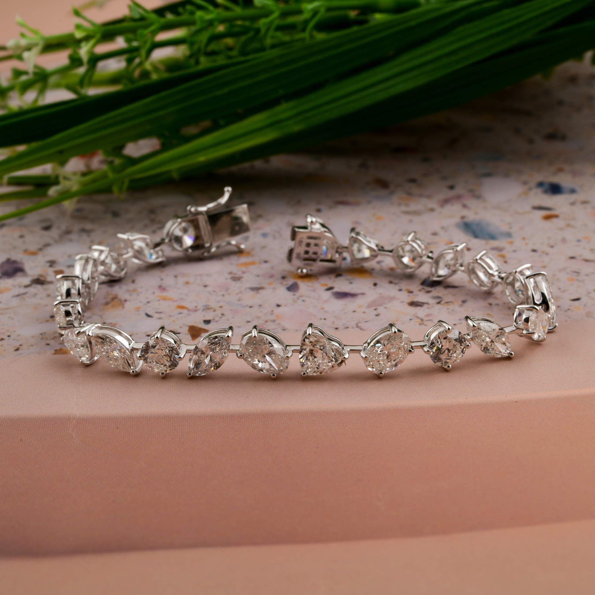 18.43 Carat Natural Diamond Certified Gold Tennis Bracelet Chain