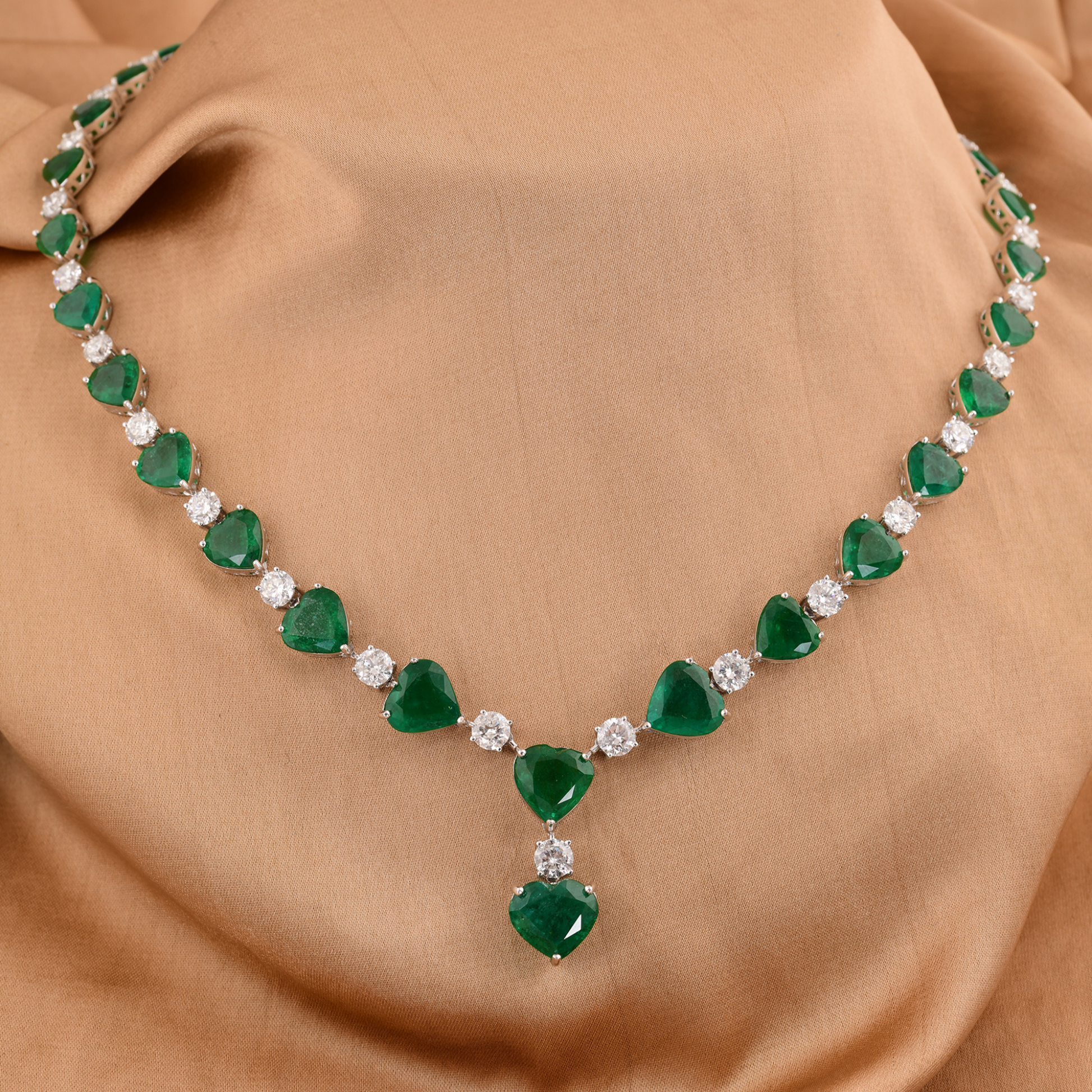Zambian Emerald Gemstone 42.13 Tcw SI/HI Diamond Gold Necklace