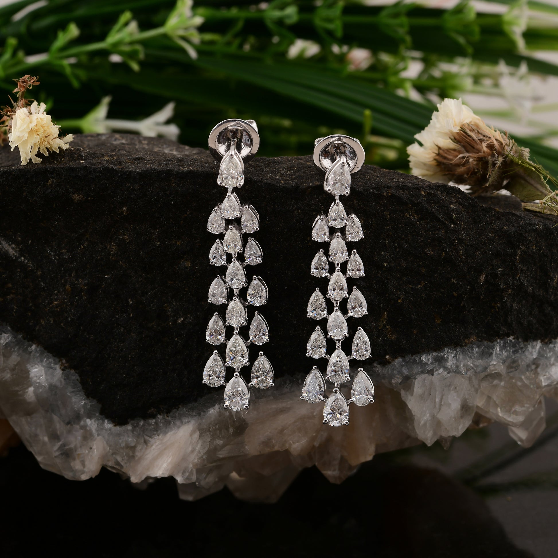 4.45 Carat Natural SI/HI Pear Cut Diamond Dangle Wedding Earrings