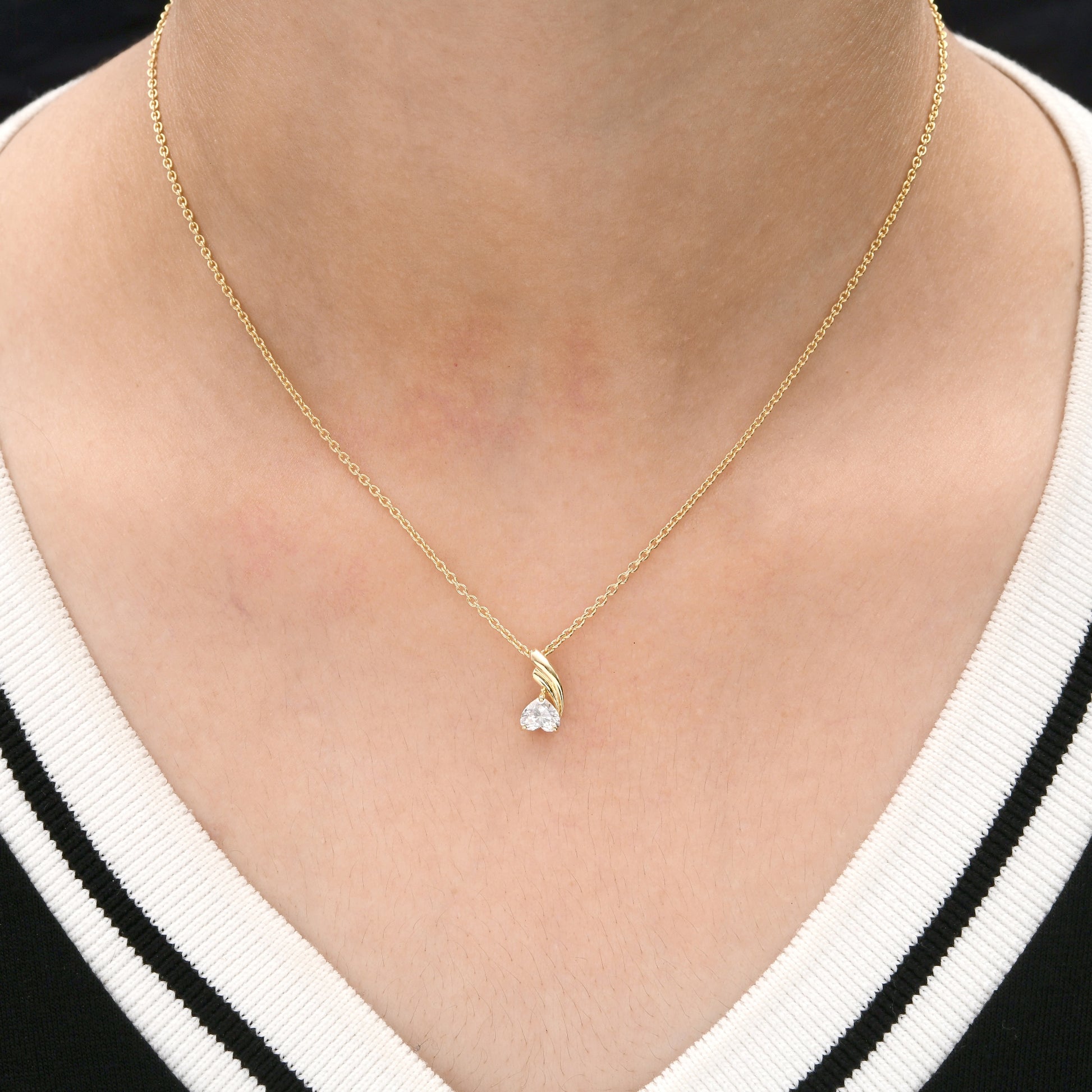 Certified 0.50Ct Natural Diamond Solitaire Everyday Pendant Necklace Gift for Mom