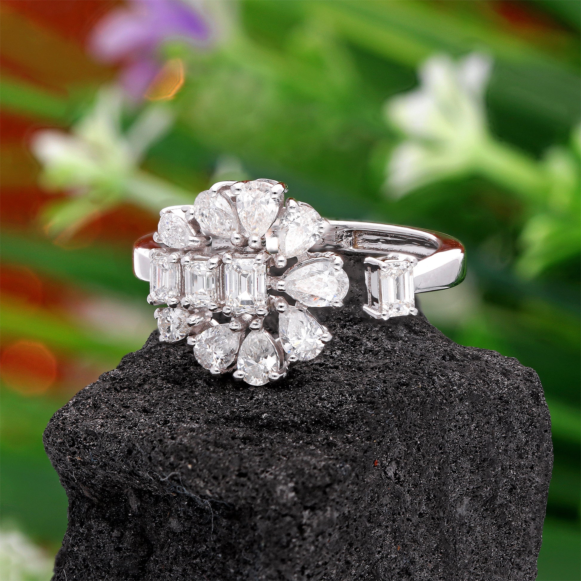 1.10 Ct SI/HI Pear Baguette Diamond Flower Cluster Gold Ring