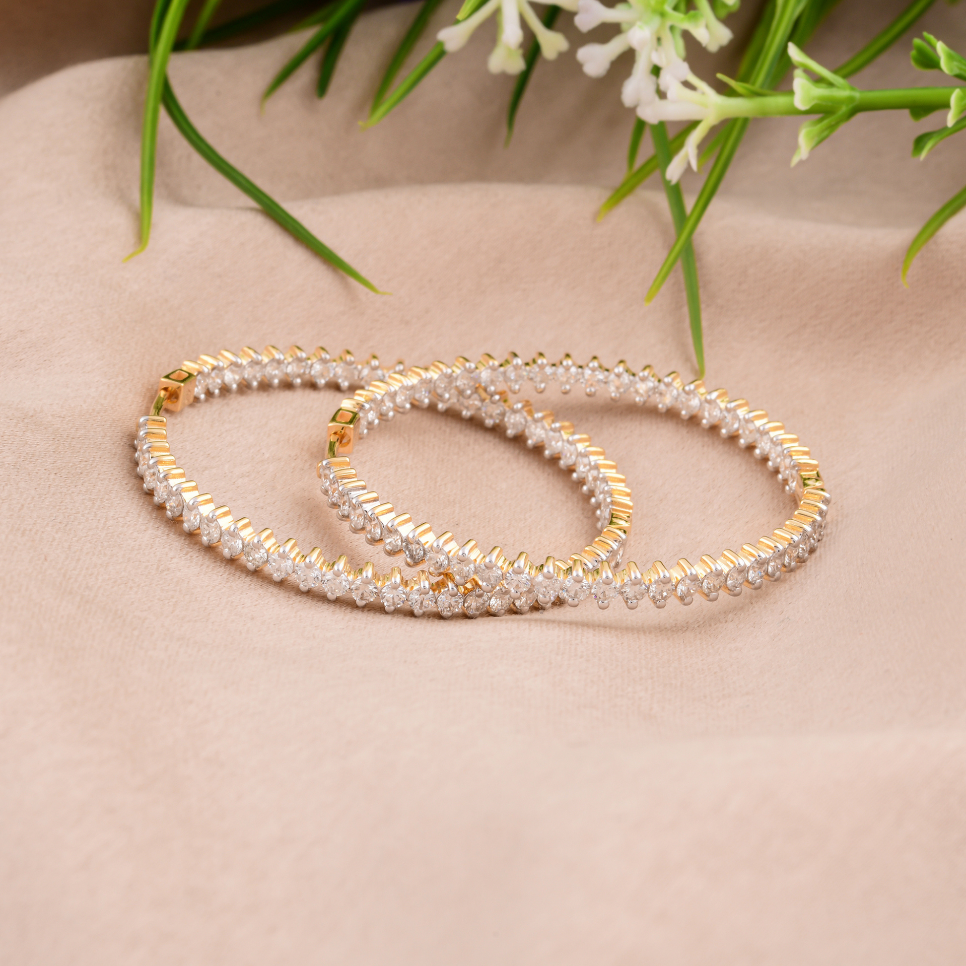 Classic 2.96Ct Fine Gold Inside-Out Round Cut Natural Diamond Long Hoop Earrings