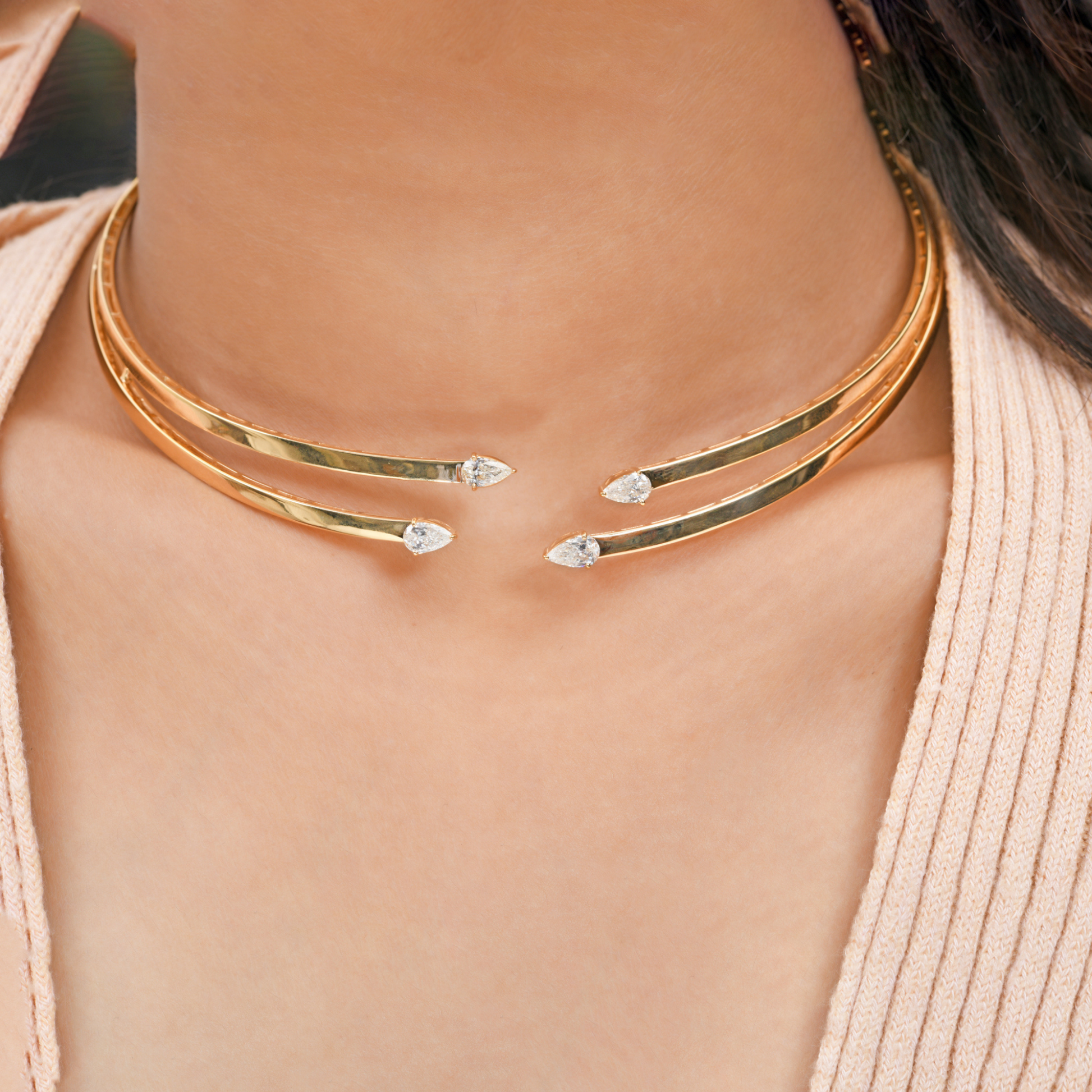 Pear Cut 1.45 Carat Natural Diamond Curve Choker Wedding Necklace