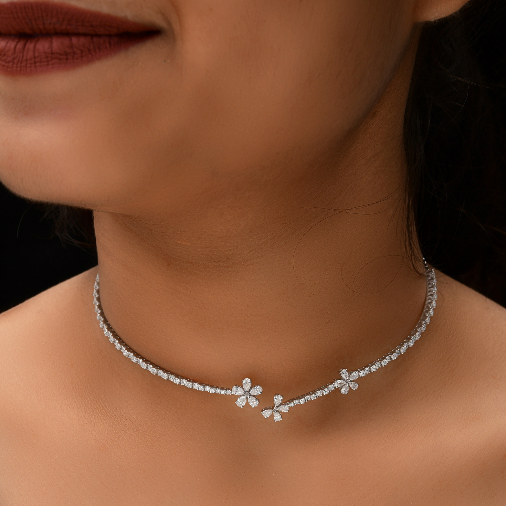 3.28 Carat Floral Natural Diamond Studded Open Cuff Gold Choker Necklace