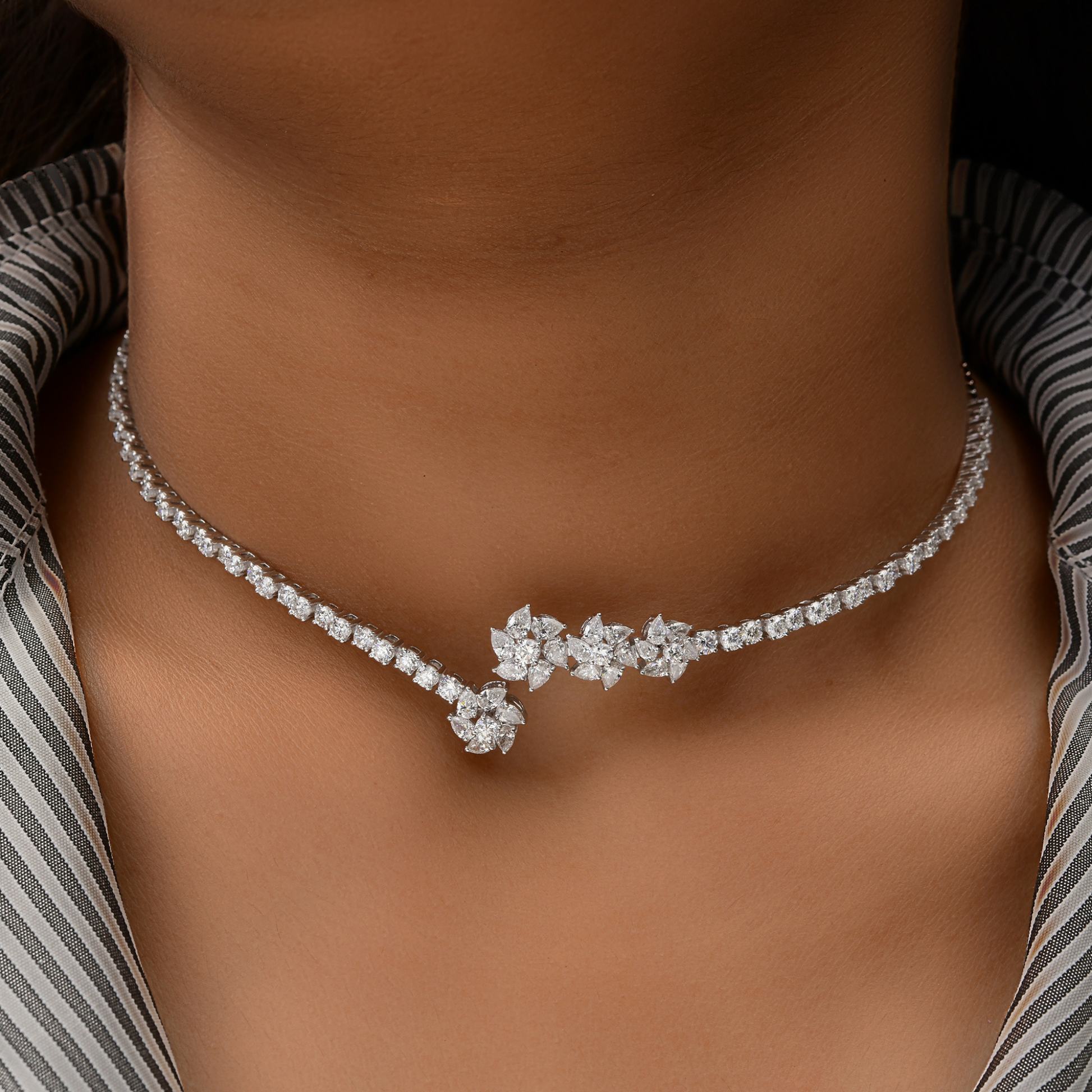 Statement Natural Diamonds Gold Front Open Collar Cuff Choker Necklace