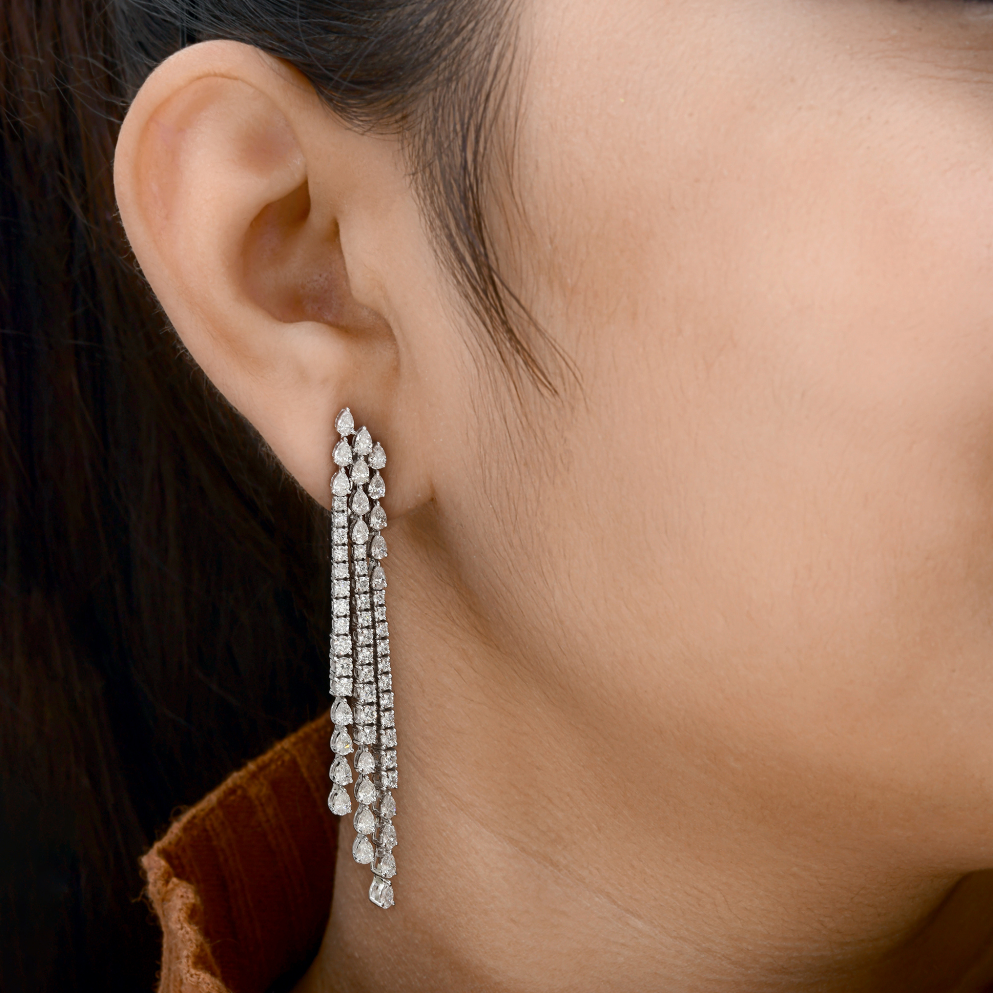 5.10 Carat SI/H Round Diamond Fine Gold Handmade Dangle Earrings