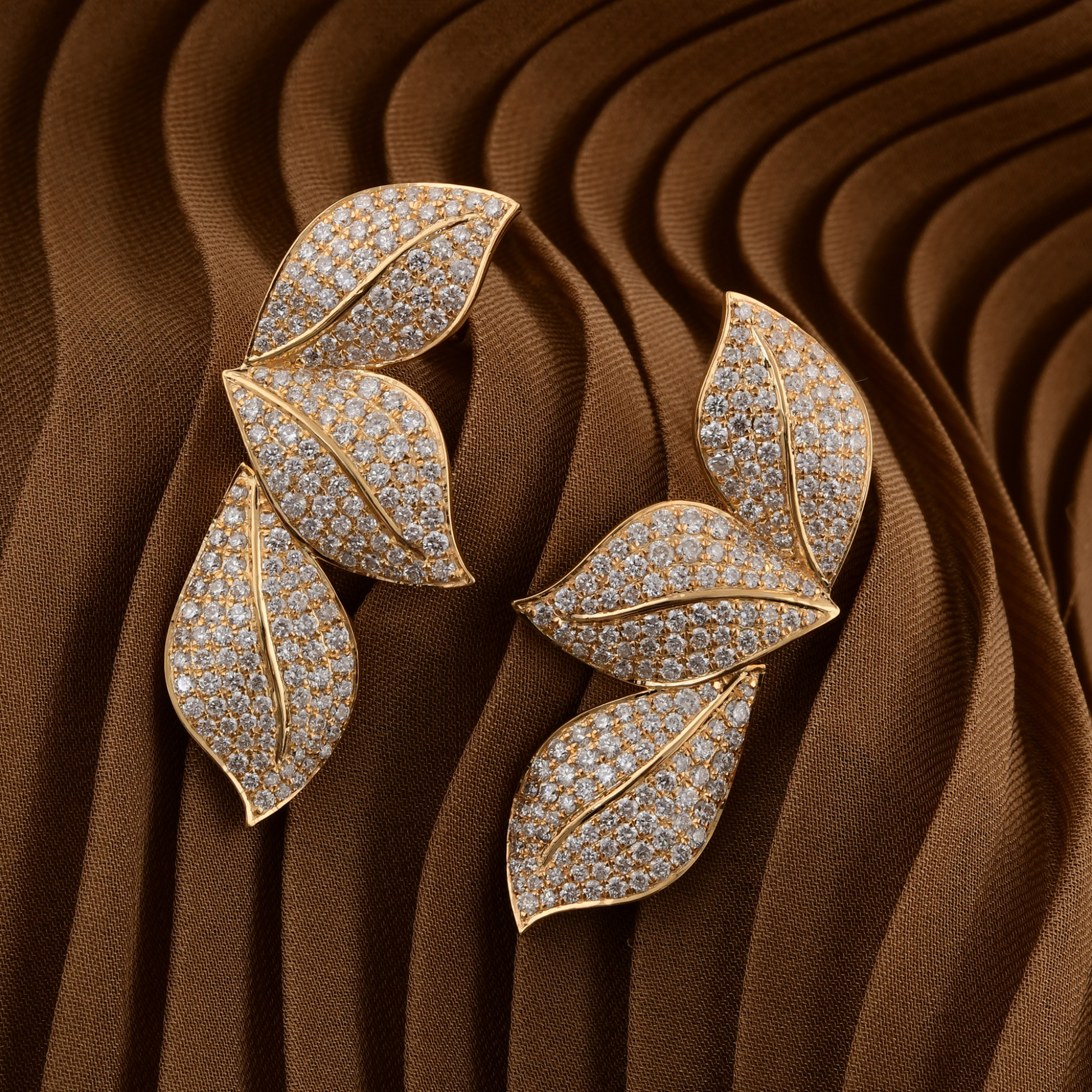 3.20Ct Triple Leaf Solid Gold Round Brilliant Cut Diamond Dangle Earrings