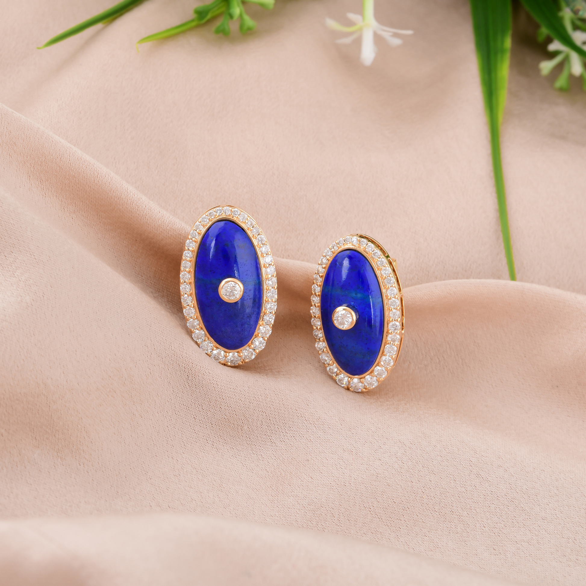 Solid Gold 7.43 Tcw HI/SI Natural Round Diamond Lapis Lazuli Stud Earrings