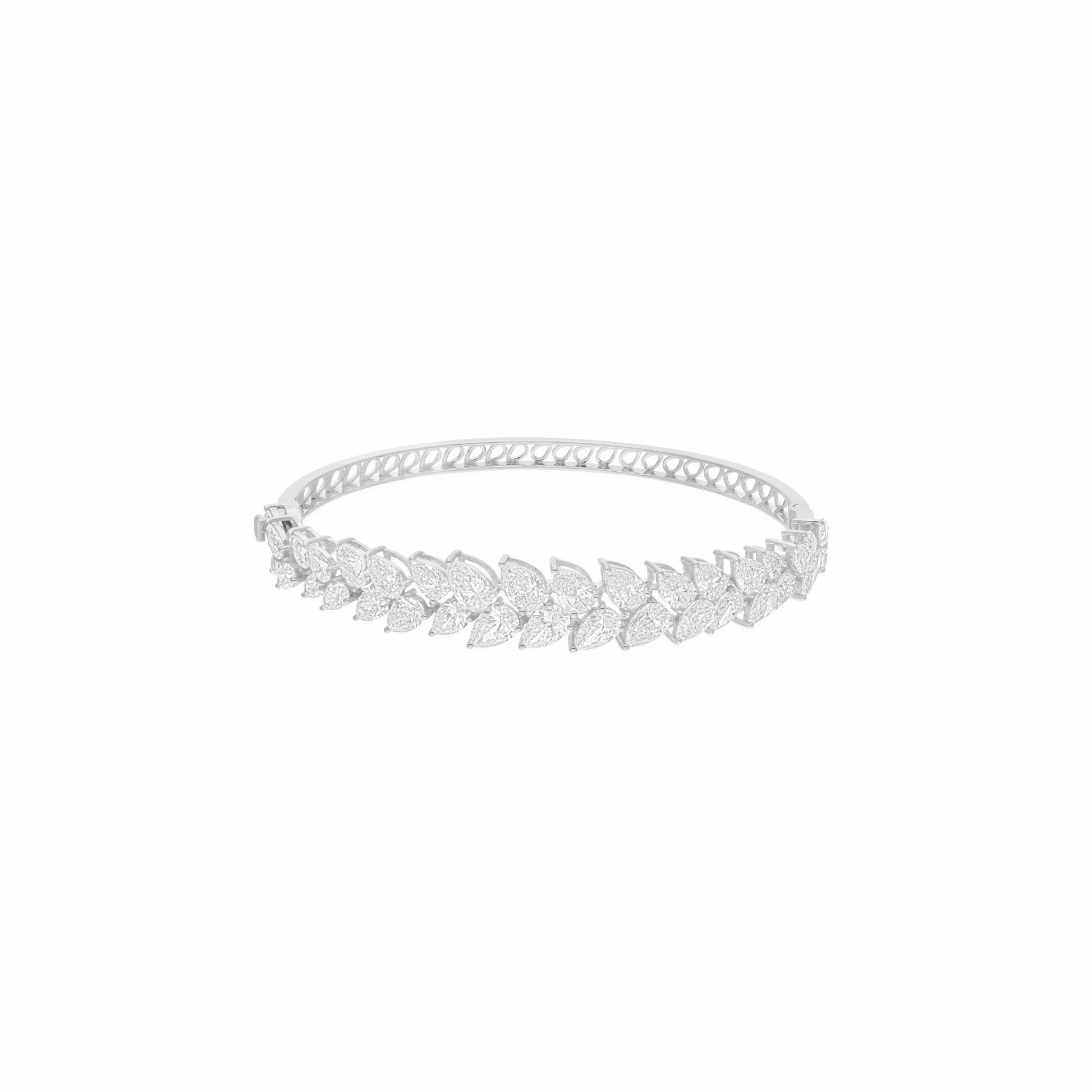Leaf Inspired 9.05 Ct Pear Cut Natural Diamond Bangle Bracelet in 18K Gold