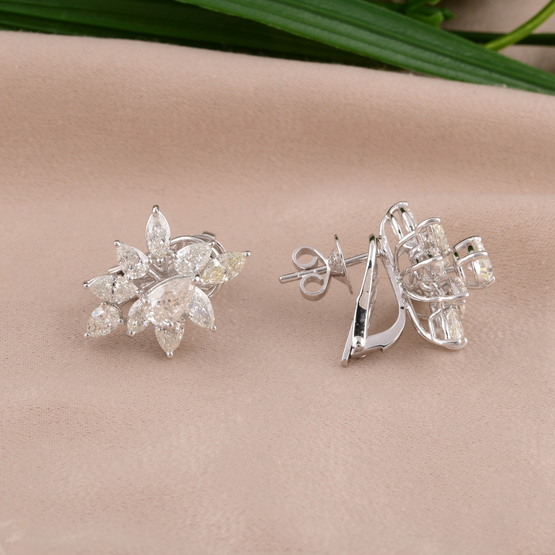 Natural Mixed Cut 4.07Ct Diamond Cluster Gold Stud Earrings