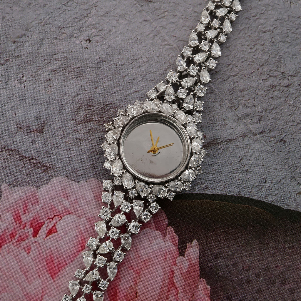 9.23 Carat Natural SI/H Diamond Wedding Gold Wrist Watch