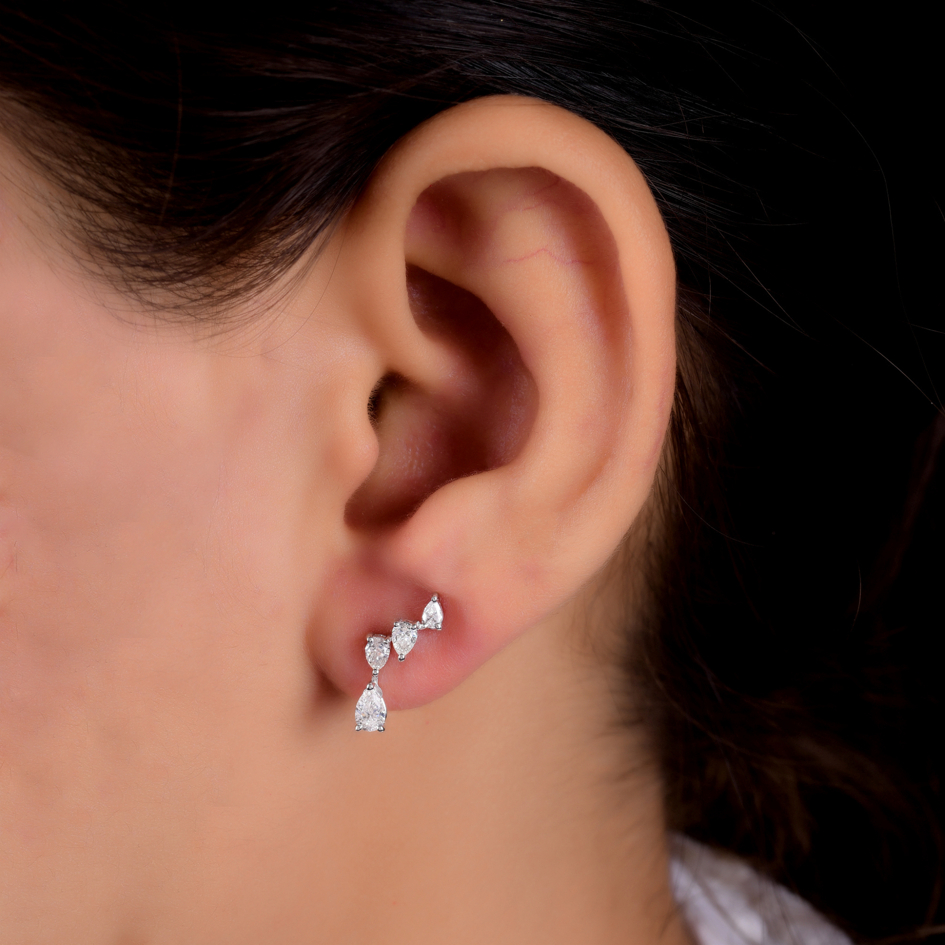 Dainty SI Clarity HI Color Fine Gold Pear Shape Natural Diamond Stud Earrings