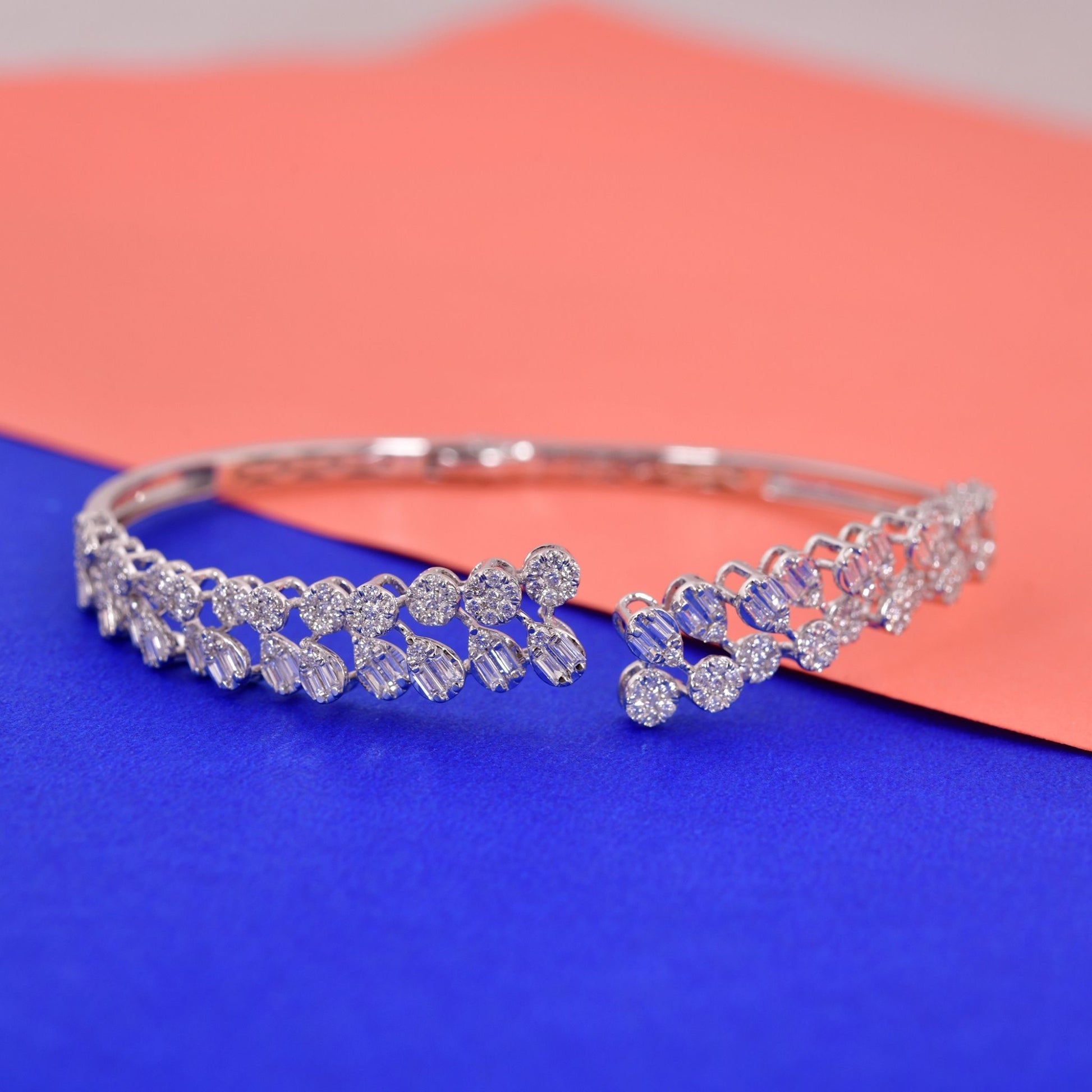1.55 Ct SI/H Baguette Diamond Open Cuff Bangle Bracelet