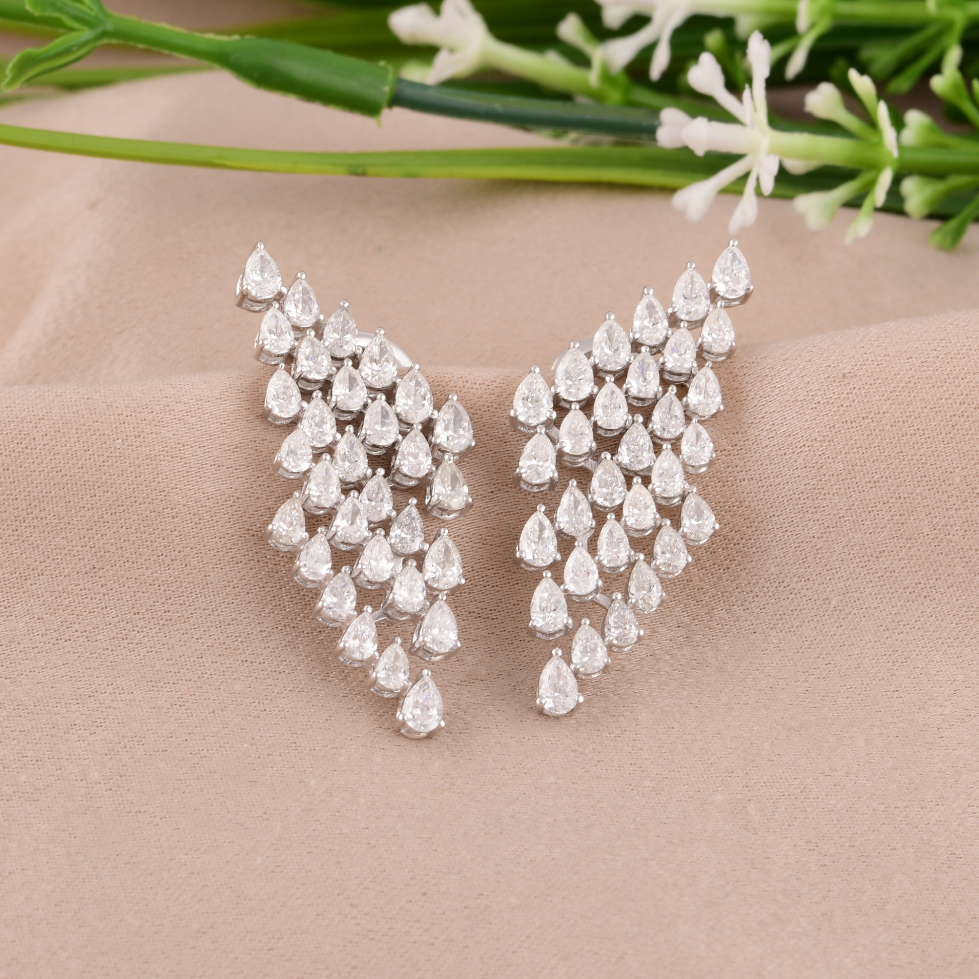 3.25 Ct Natural SI Clarity HI Color Pear Diamond Gold Cluster Fine Earrings