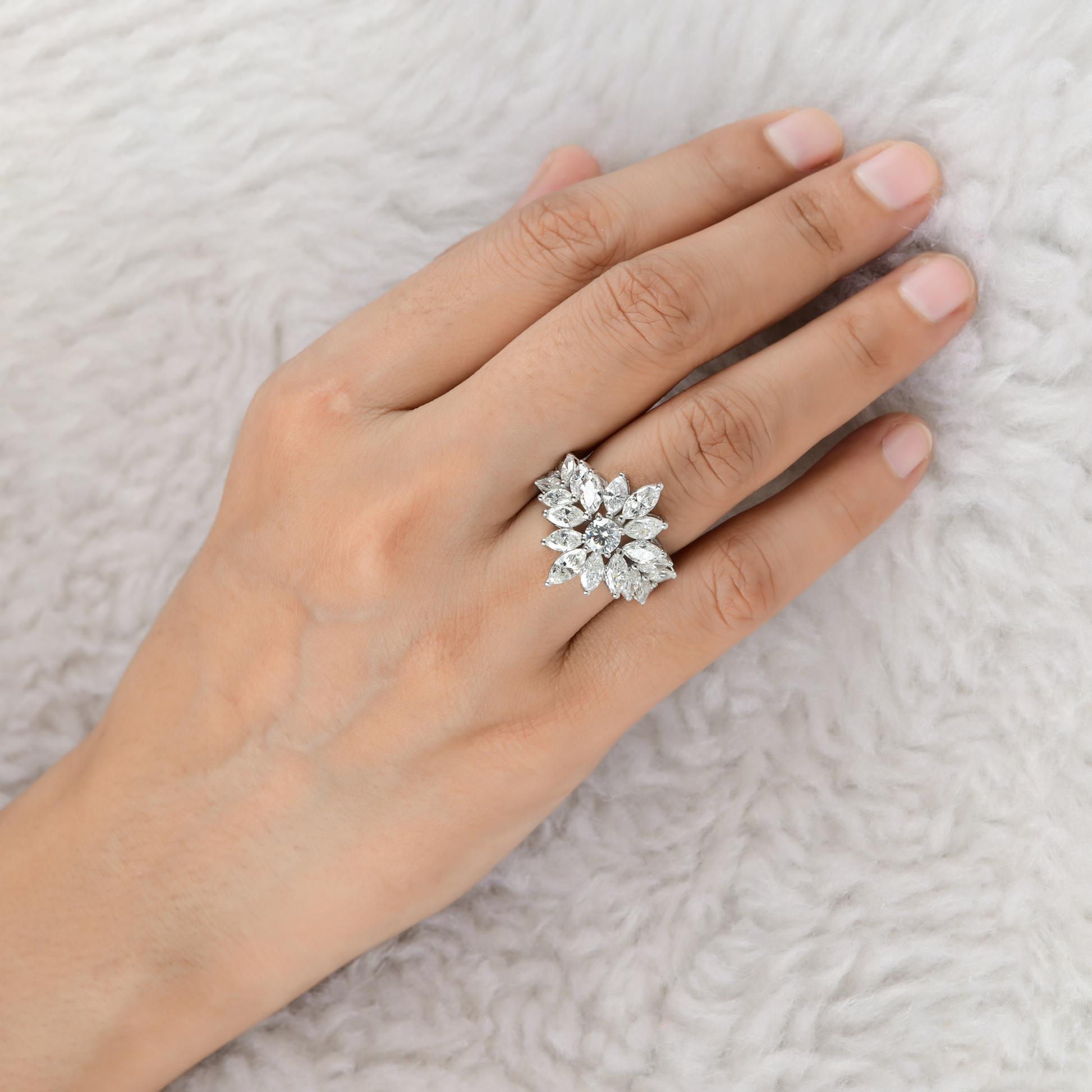 4.23 Carat SI/H Marquise Round Cut Gold Natural Diamond Cluster Ring