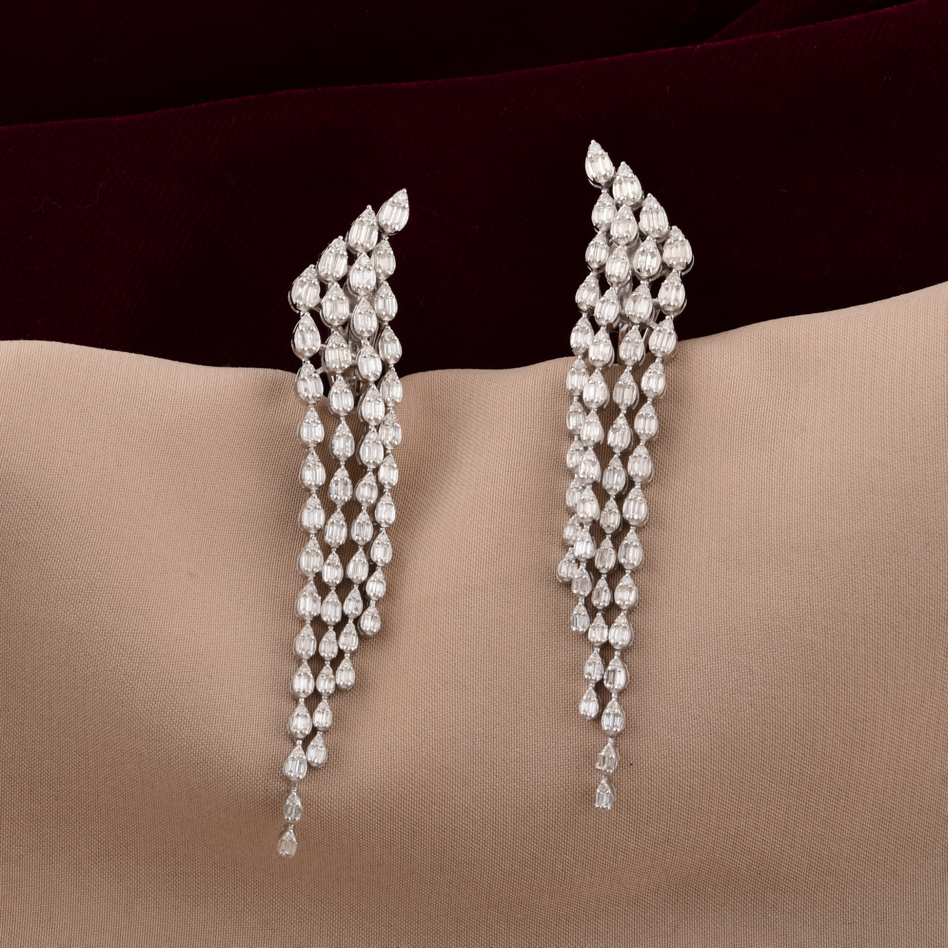 2.45 Carat Real SI Clarity HI Color Diamond Gold Chandelier Earrings