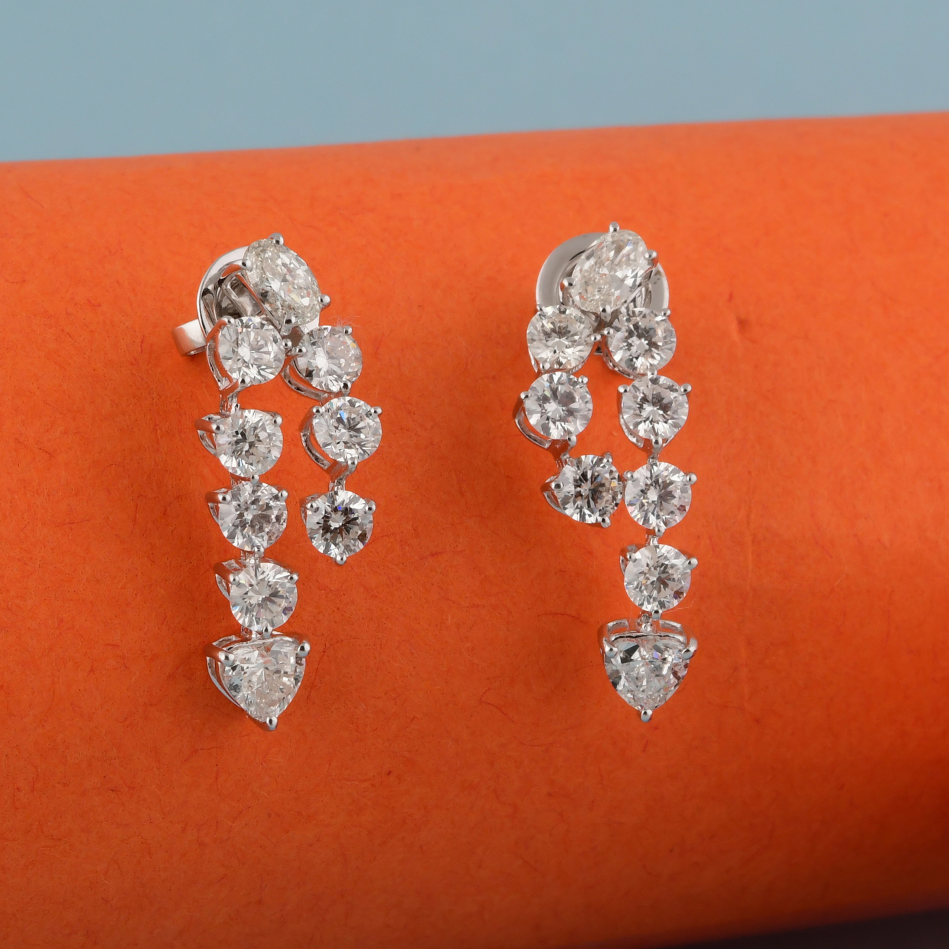 Real SI/H Oval Heart Round Cut Natural Diamond Gold Drop Earrings