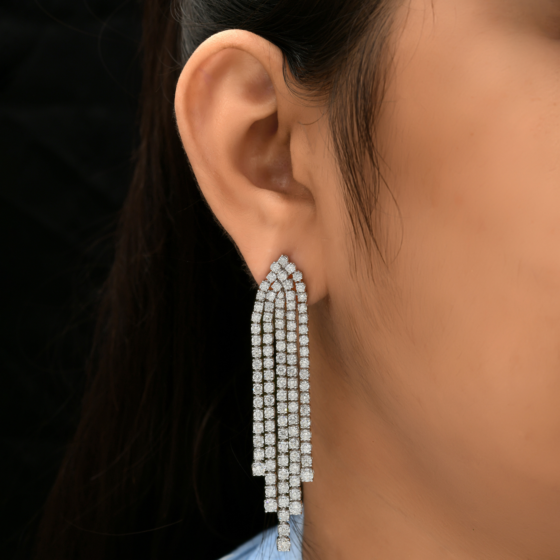 10.69 Carat Round Cut Natural Diamond Chandelier Earrings in Solid Gold