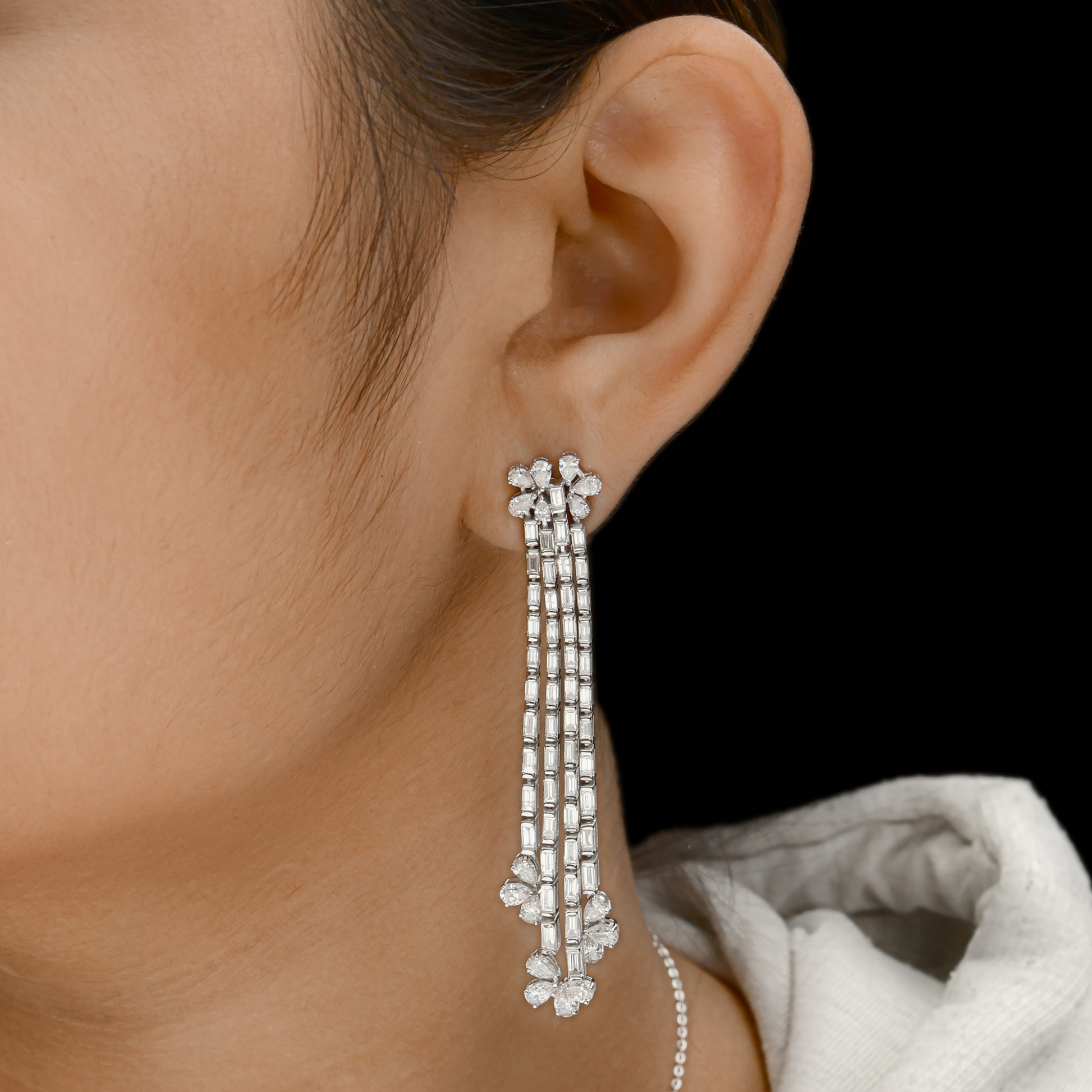 7.20 Carat Baguette Natural Diamond Chandelier Long Gold Earrings