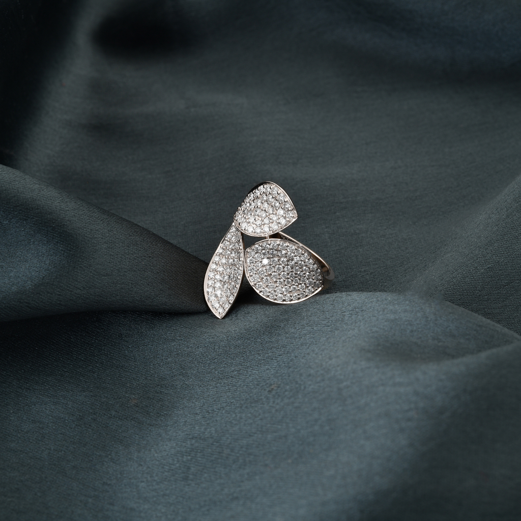 Certified Natural SI/HI Pave Diamond 1.40 Carat Leaf Cocktail Fine Gold Ring