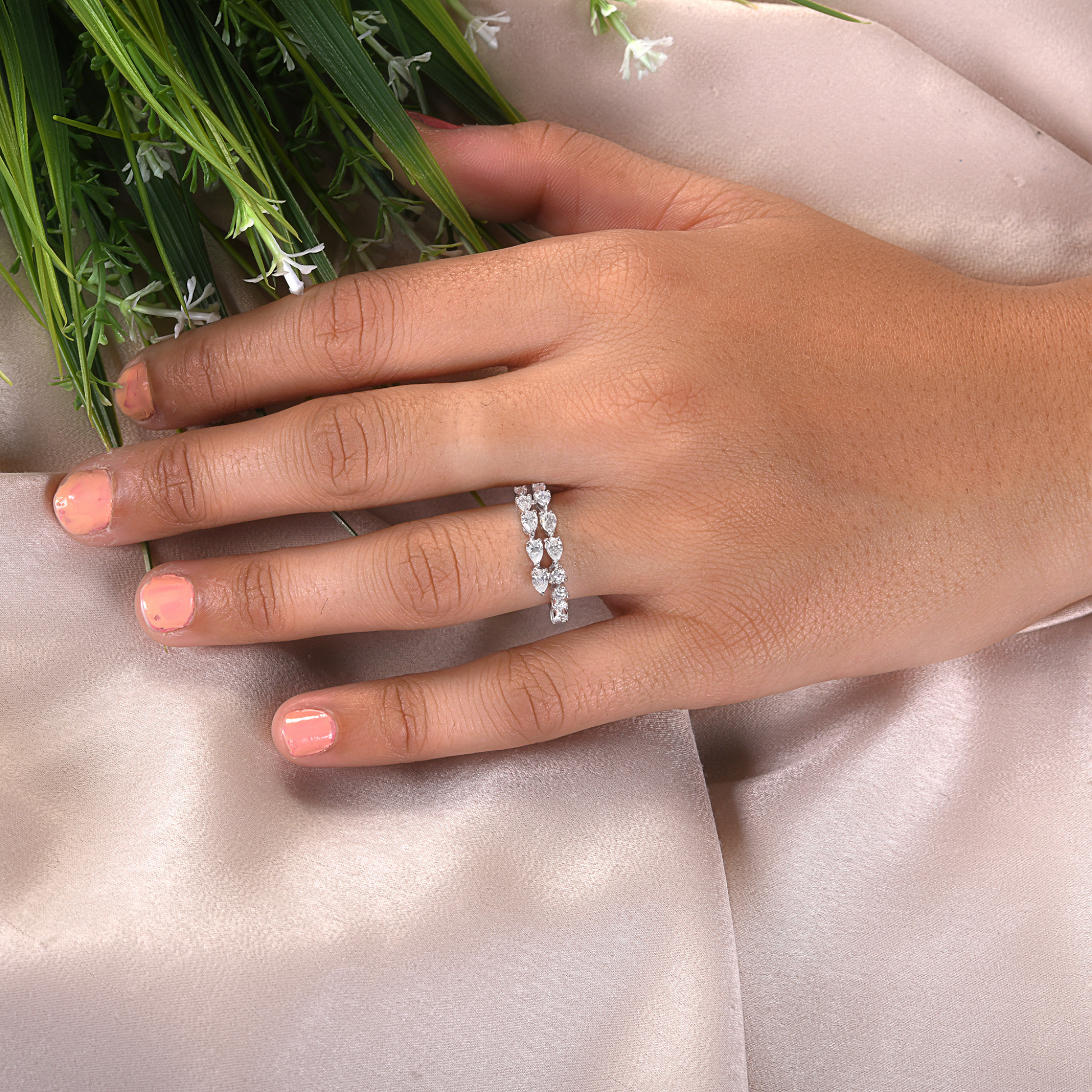 Certified Pear Brilliant Cut Natural Diamond Cluster Ring in Fine Gold