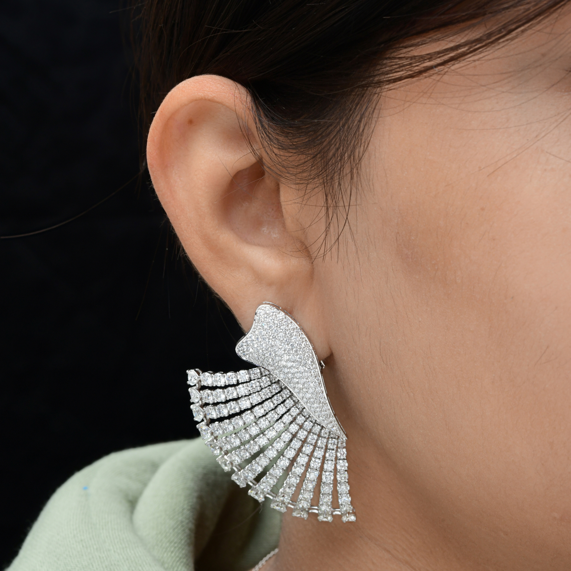 Fine Gold Stunning Wing Shaped Natural Pave Diamond Gold Earrings