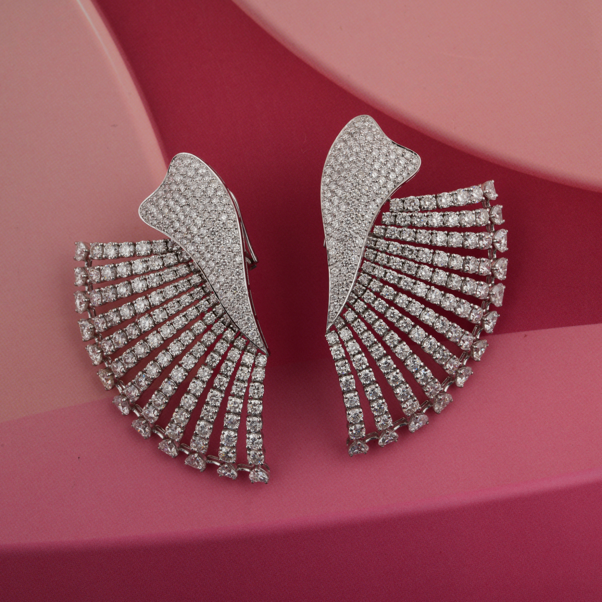 Fine Gold Stunning Wing Shaped Natural Pave Diamond Gold Earrings