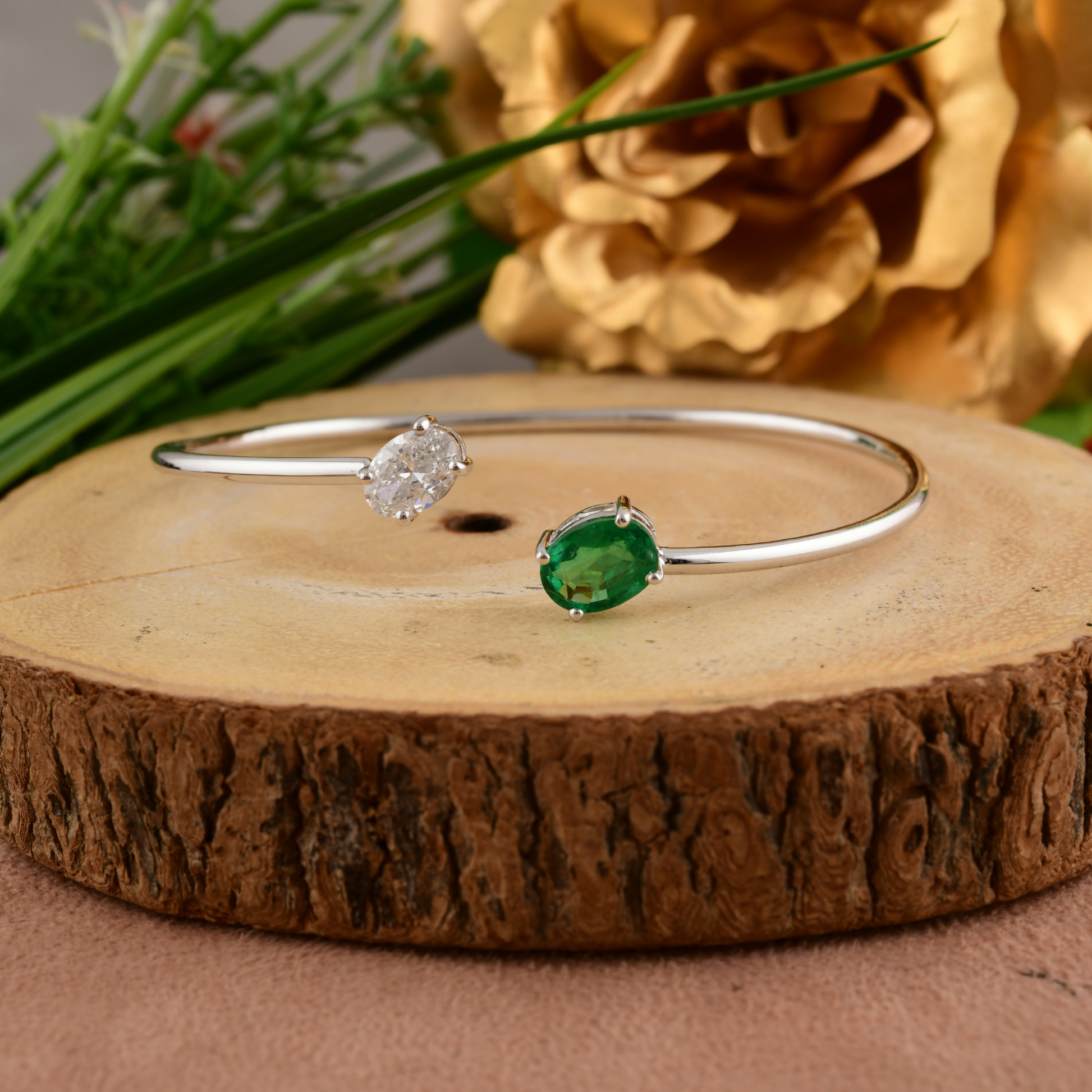 Genuine 1.89 Twc Emerald Diamond Fine Gold Cuff Bangle Bracelet