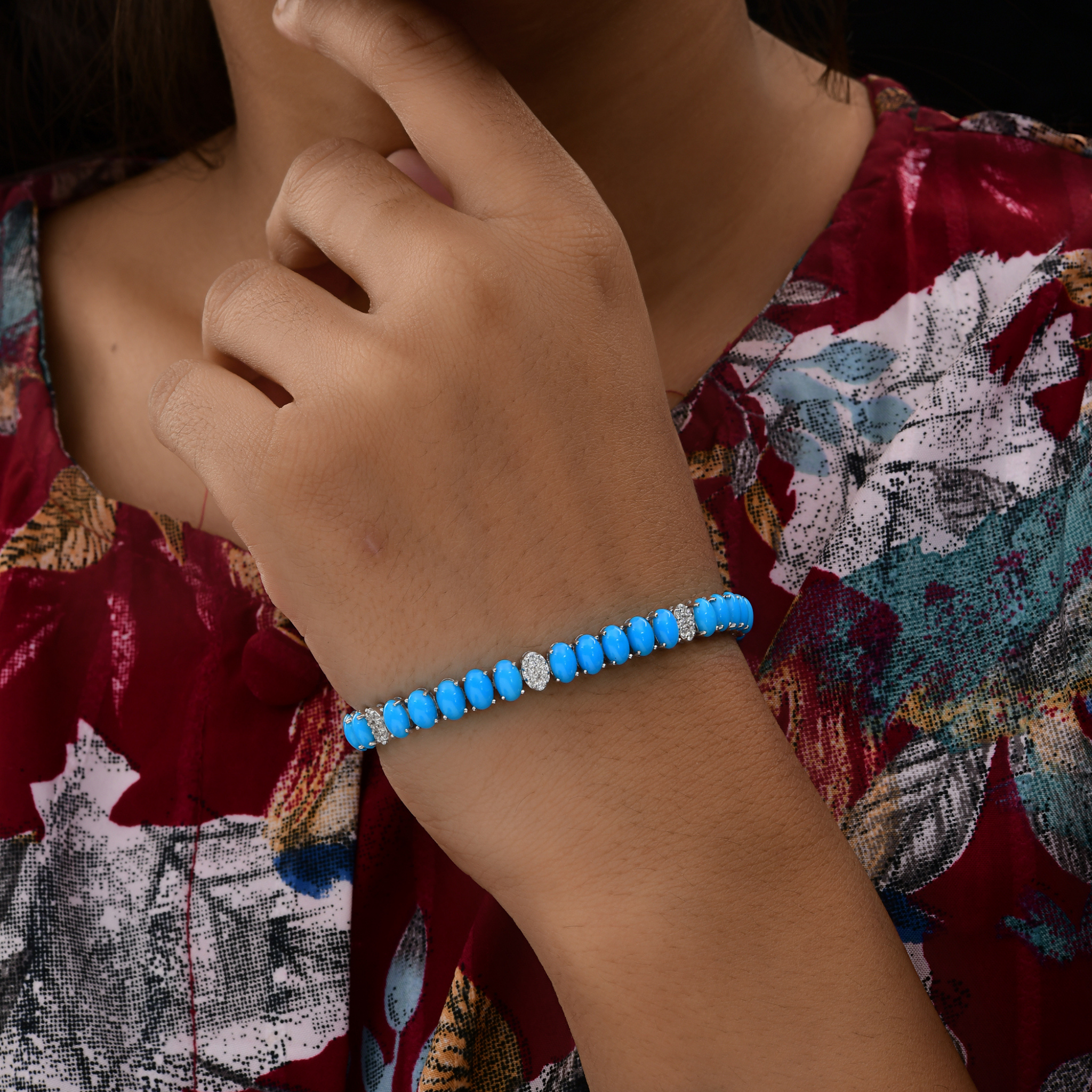 Round Diamond Turquoise Bracelet 14K Gold 13.60 Ct