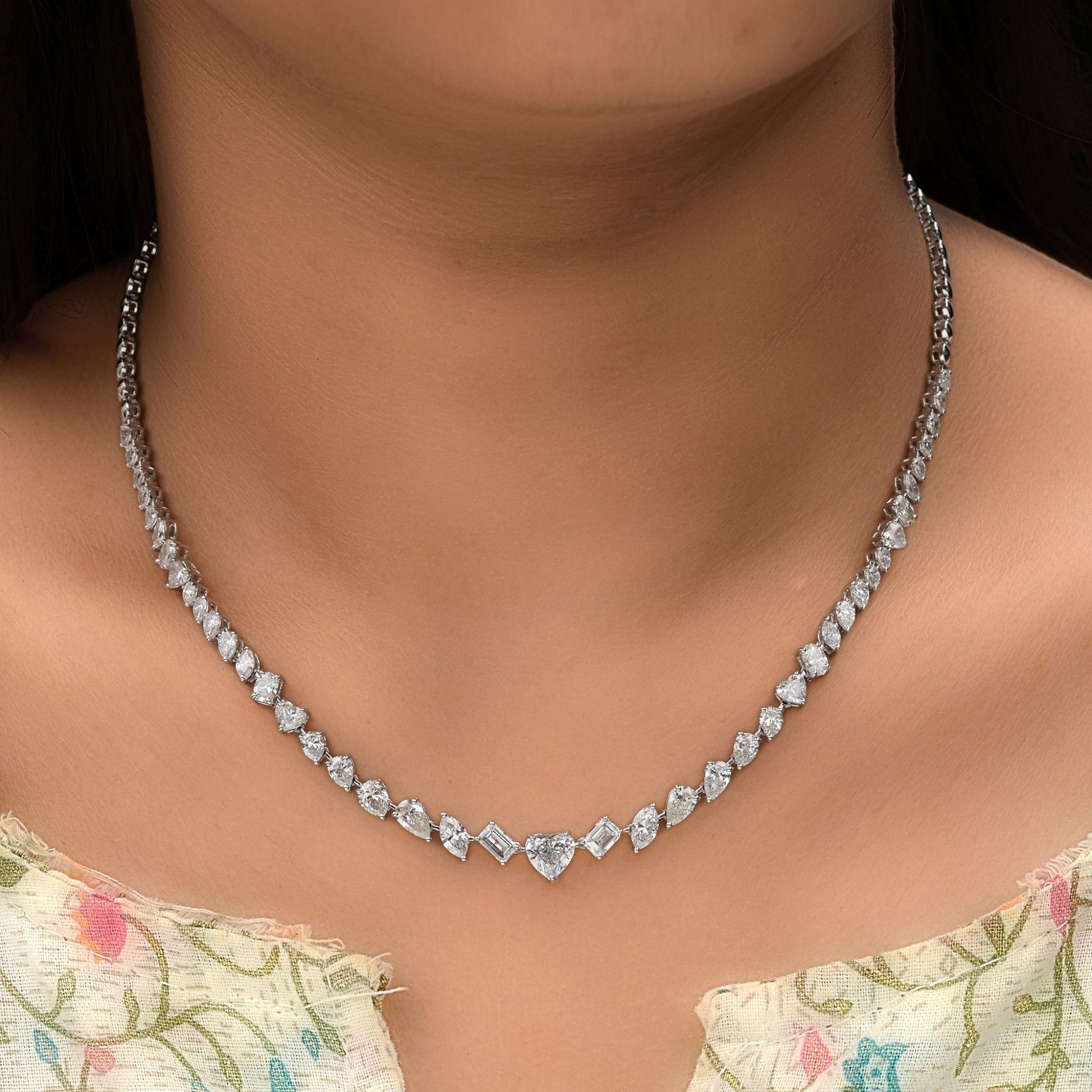 7.89 Ct SI/H Real Multi Shape Diamond Tennis Cluster Necklace in 18k Fine Gold