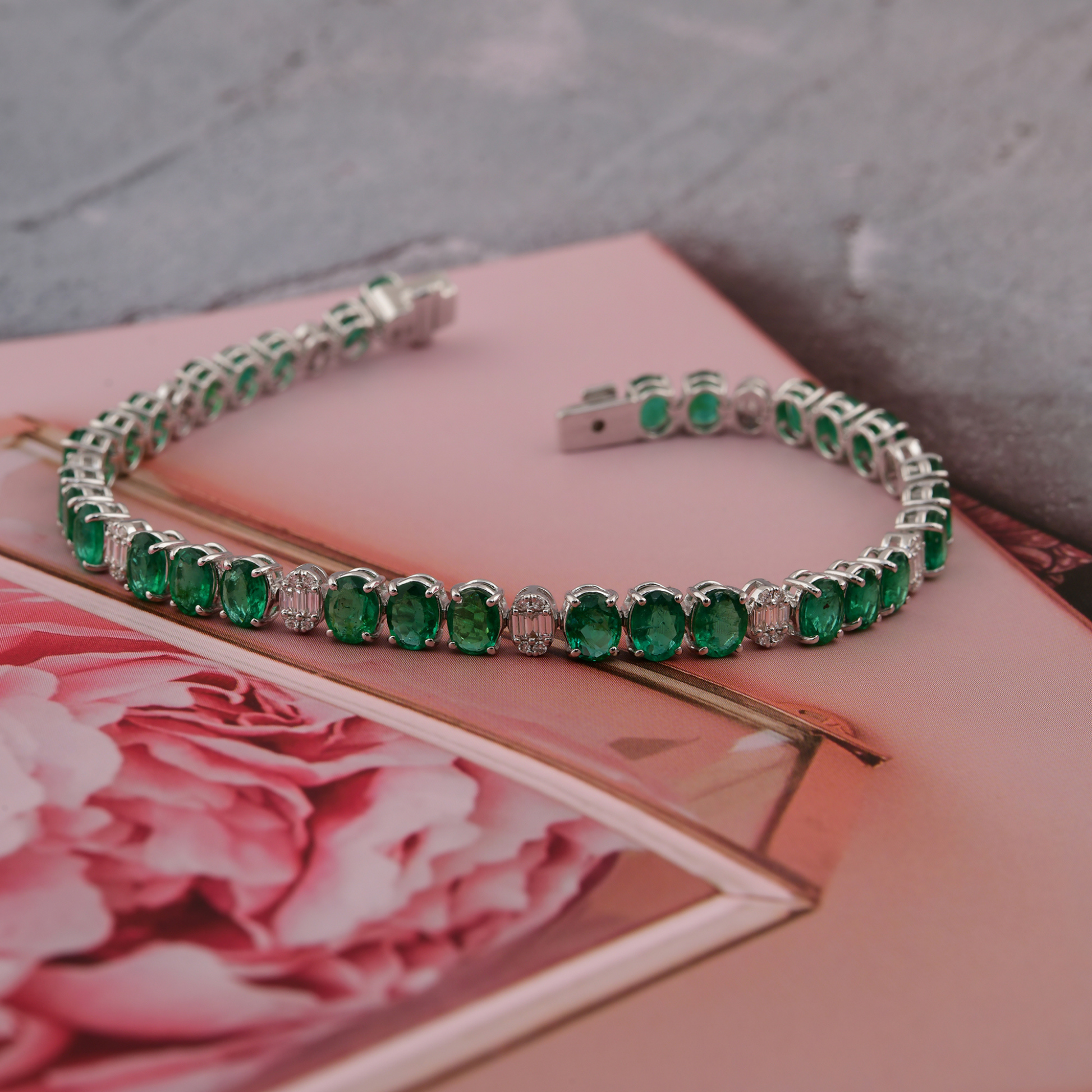 Statement 9.69 Tcw Natural Diamond & Zambian Emerald Gold Bracelet