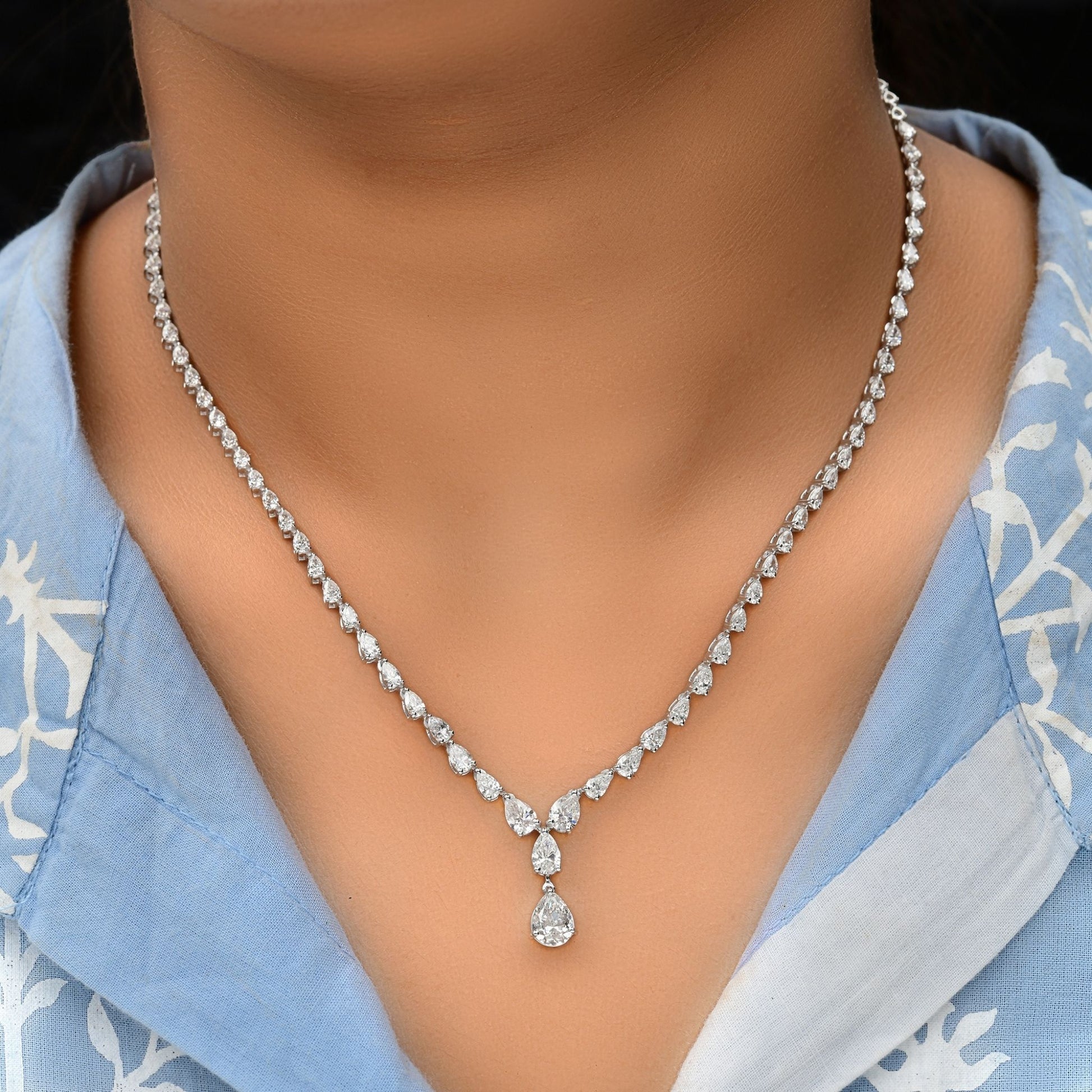 5.98 Ct Natural SI/H Pear Diamond Pendant Necklace in 18k Gold Handmade Jewelry
