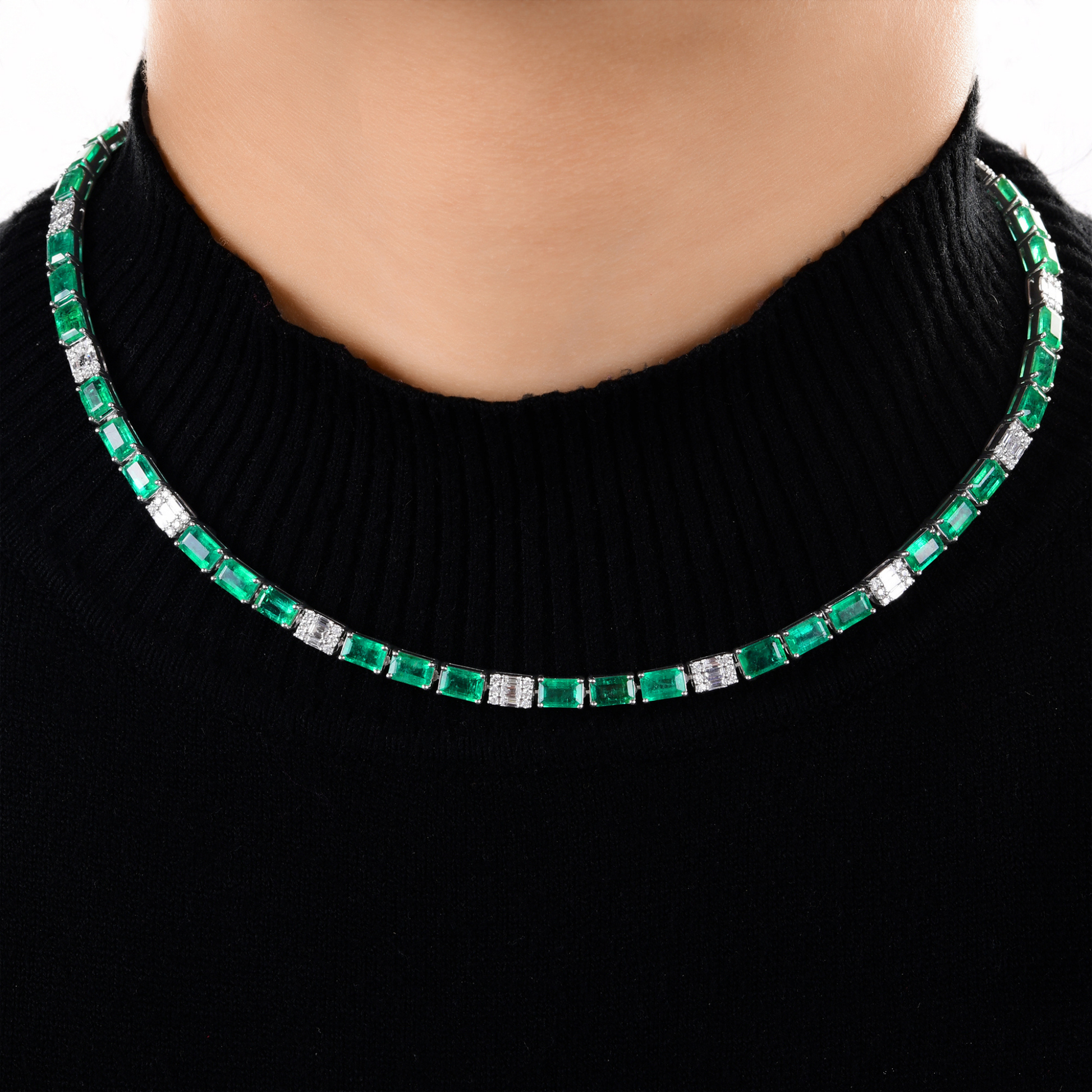25.35 Tcw Zambian Emerald Gemstone & Diamond Gold Wedding Necklace