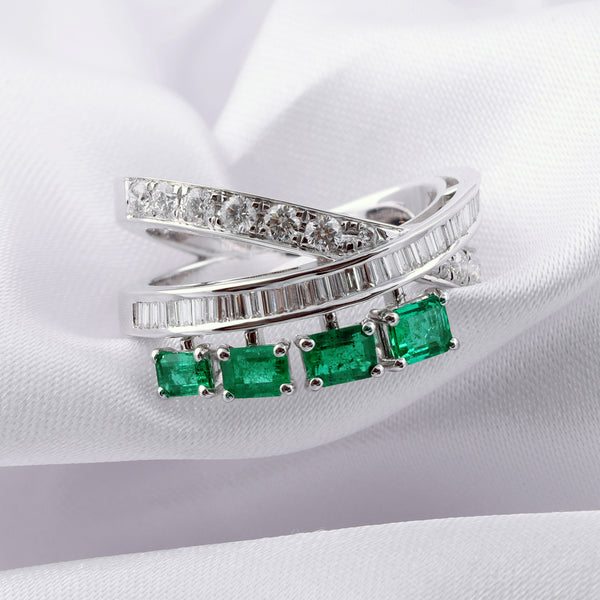 Unique Intertwined Zambian Emerald Diamond Fine Gold Ring