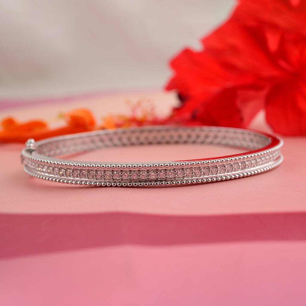 1.28Ct Natural Diamond Wedding Women Bangle Bracelet In Solid Gold
