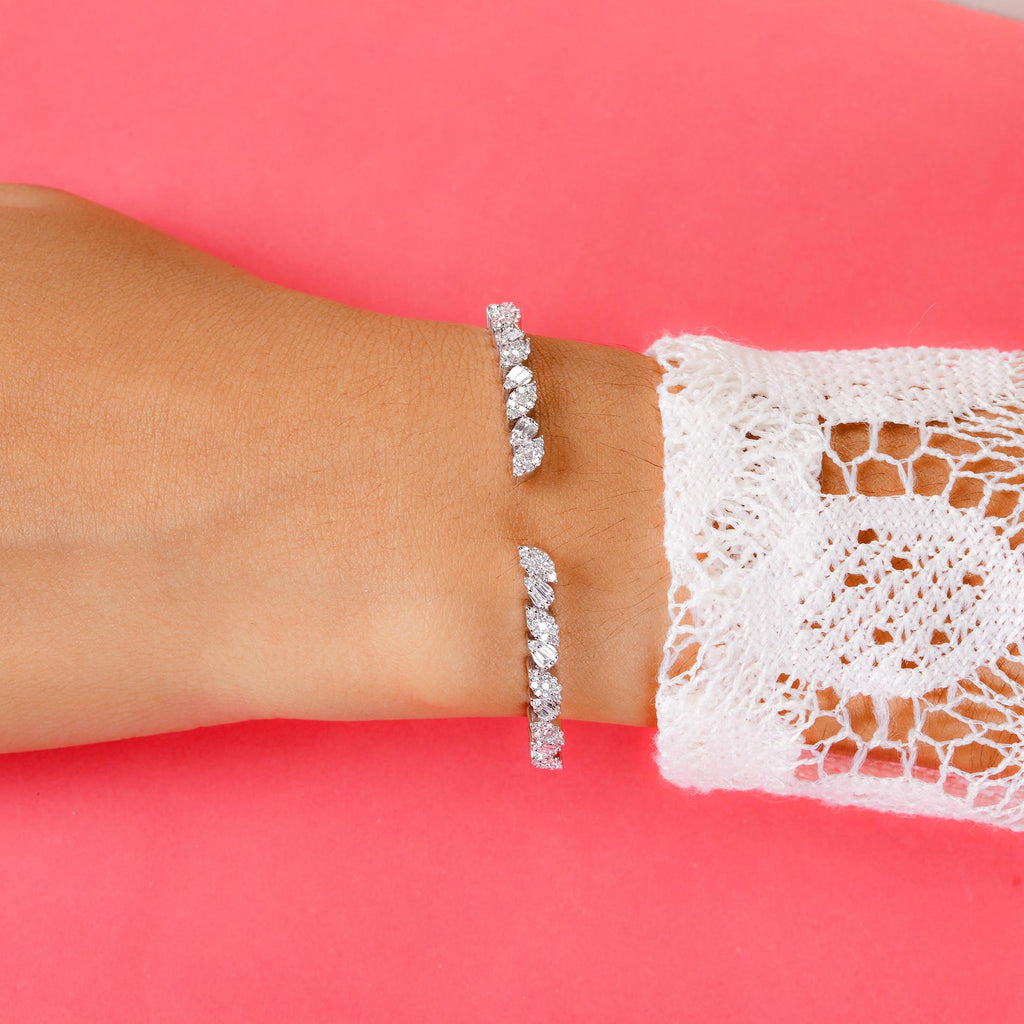 Baguette Diamond SI Clarity HI Color Gold Cuff Bangle Bracelet